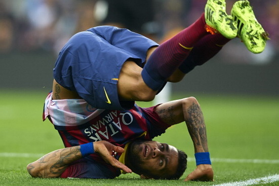 Dani Alves and Barcelona were dumped on their heads by Valencia
