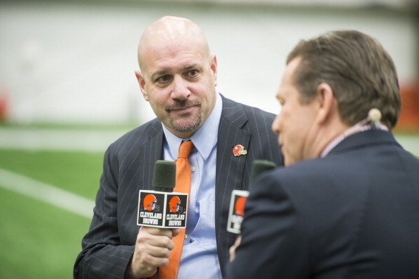 New Browns head coach Mike Pettine (left)