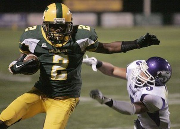 Dominique Harrison could provide immediate help in the depleted Oregon secondary.