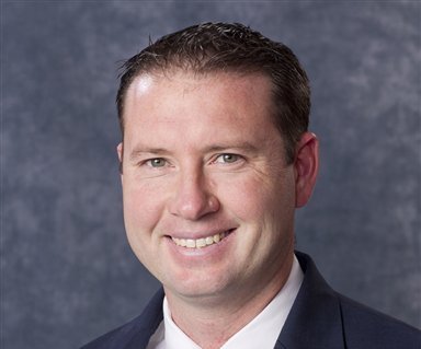 Offensive coordinator Scot Loeffler
