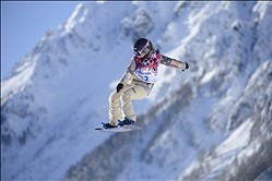 Ty Walker (USA) is banged up.