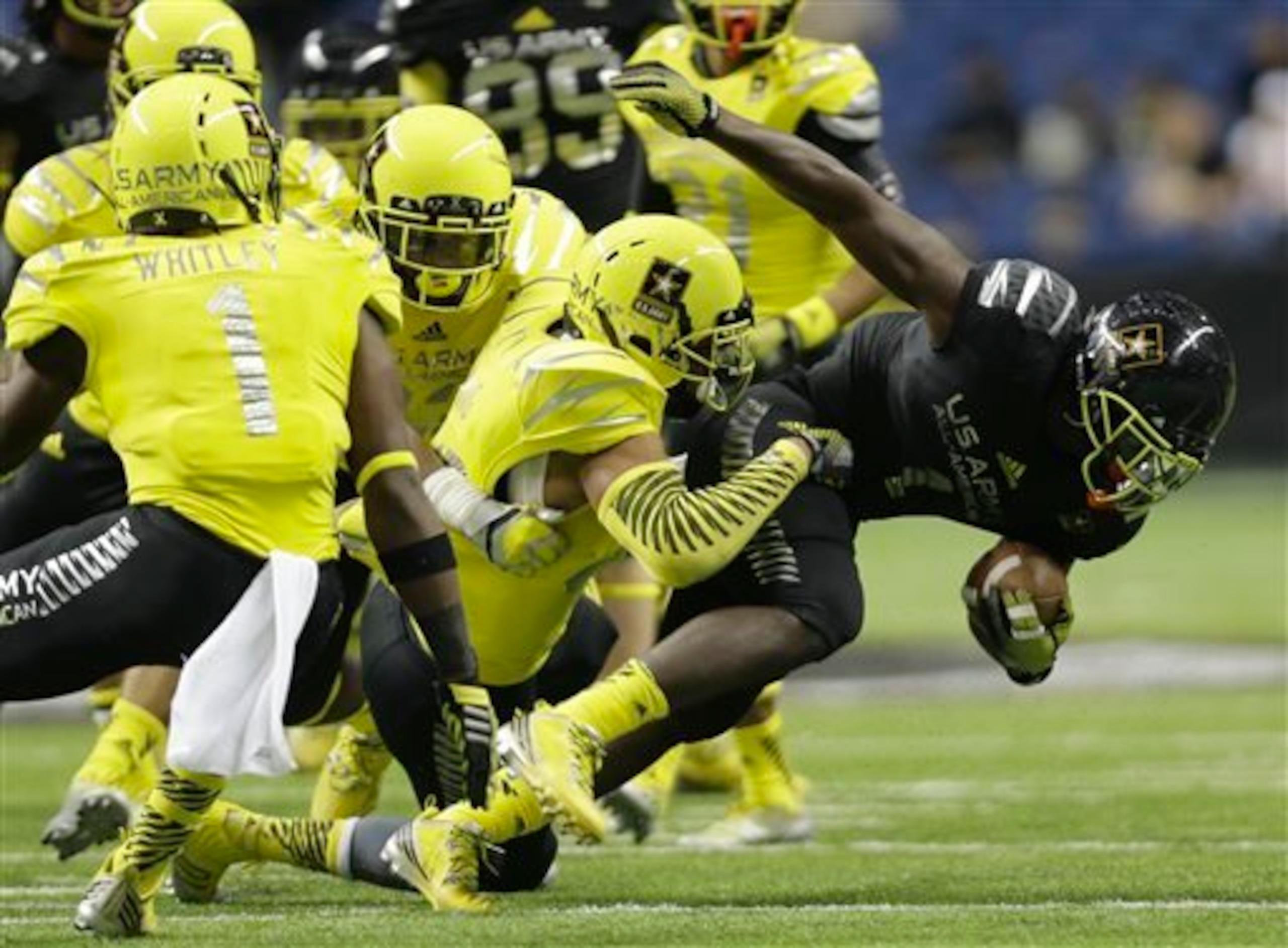 Nyles Morgan will be a force for Notre Dame.