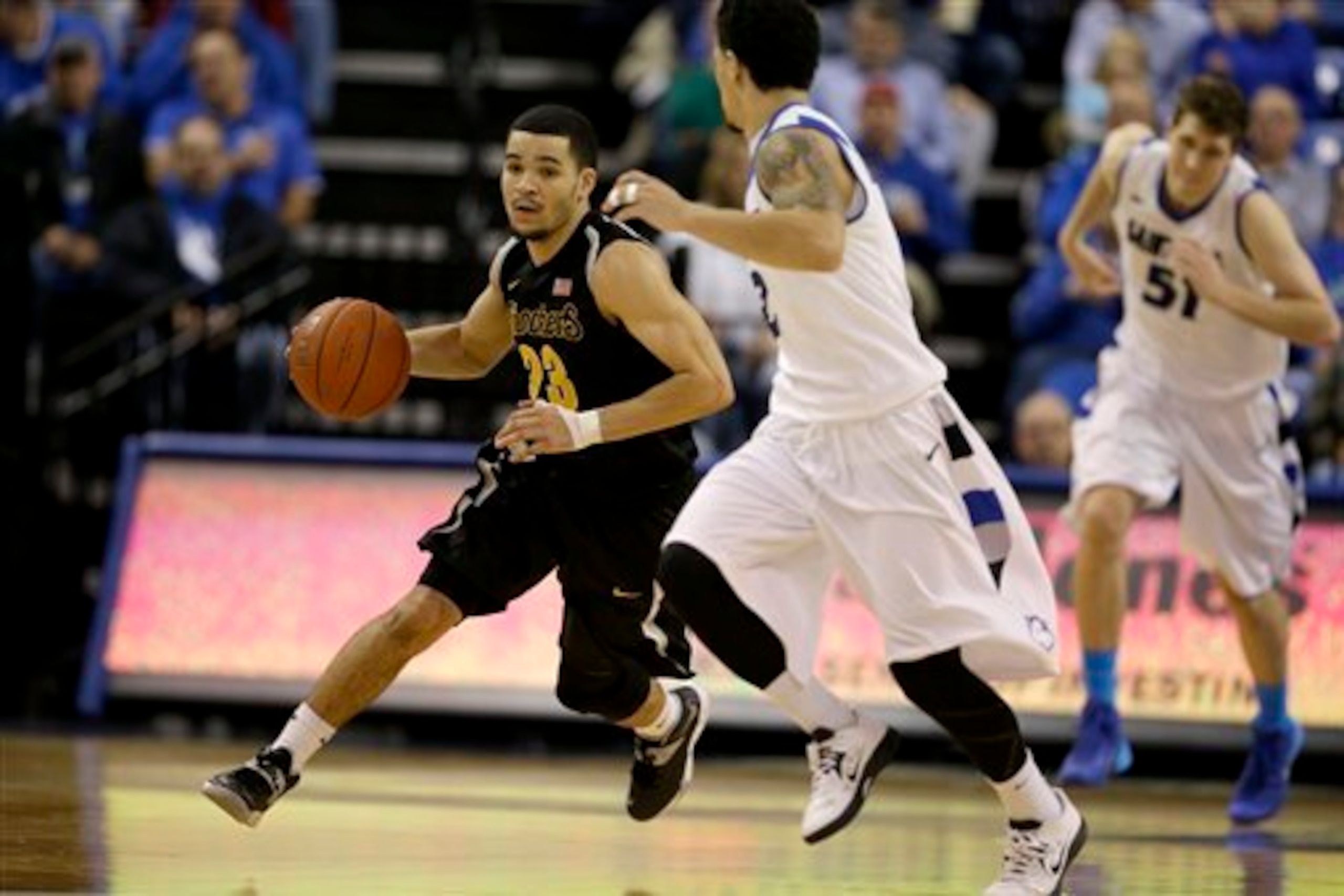 The stellar play of mid-major programs such as Saint Louis and Wichita State are among the many feel-good stories of the 2013-14 college basketball season.