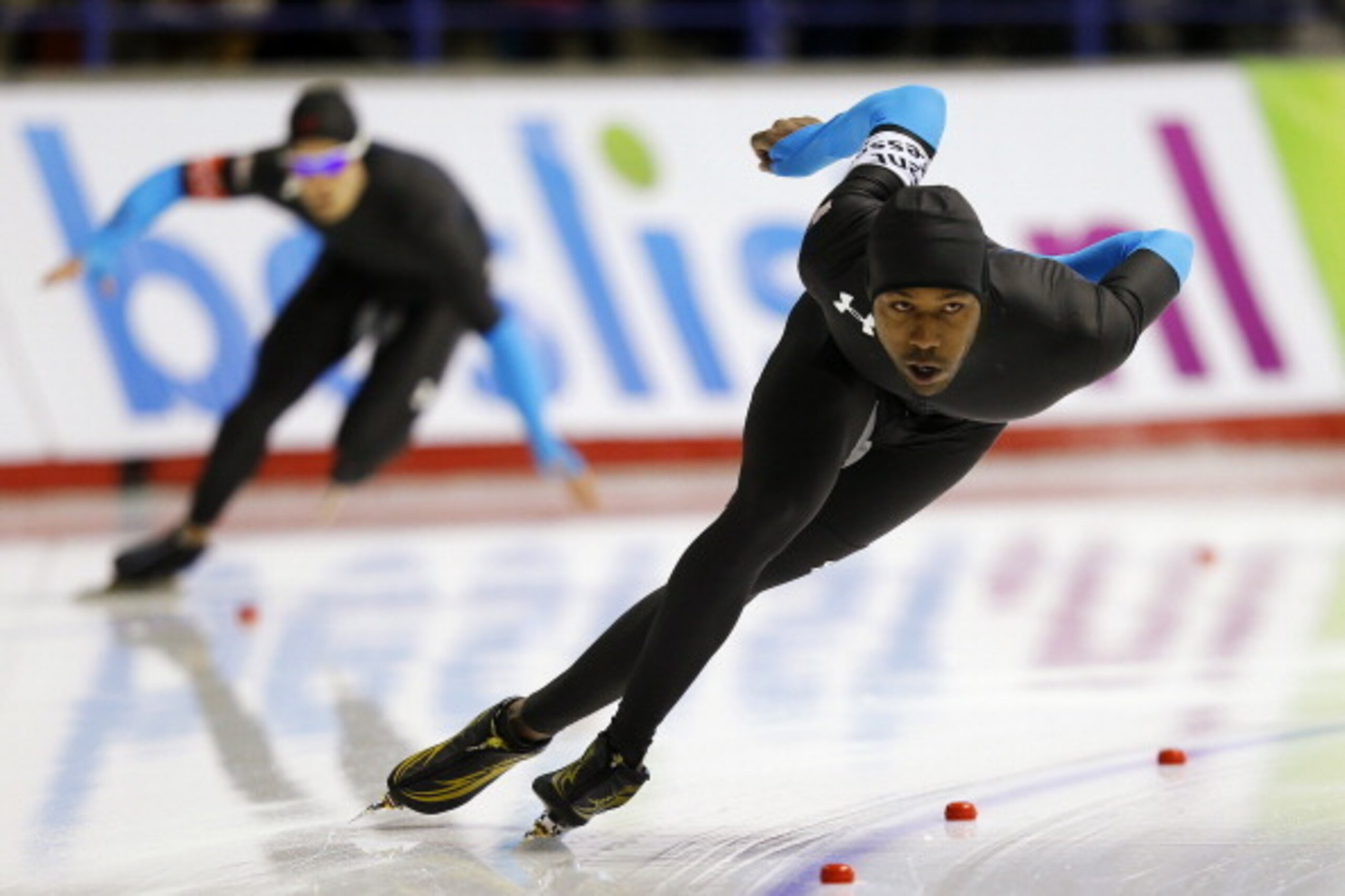 The men's 1,000 meter Long Track Speed Skating event features two-time gold medalist Shani Davis.