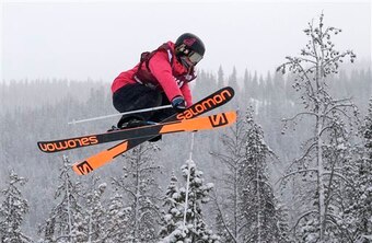 Dara Howell will look to snag gold away from her compatriot Kaya Turski.