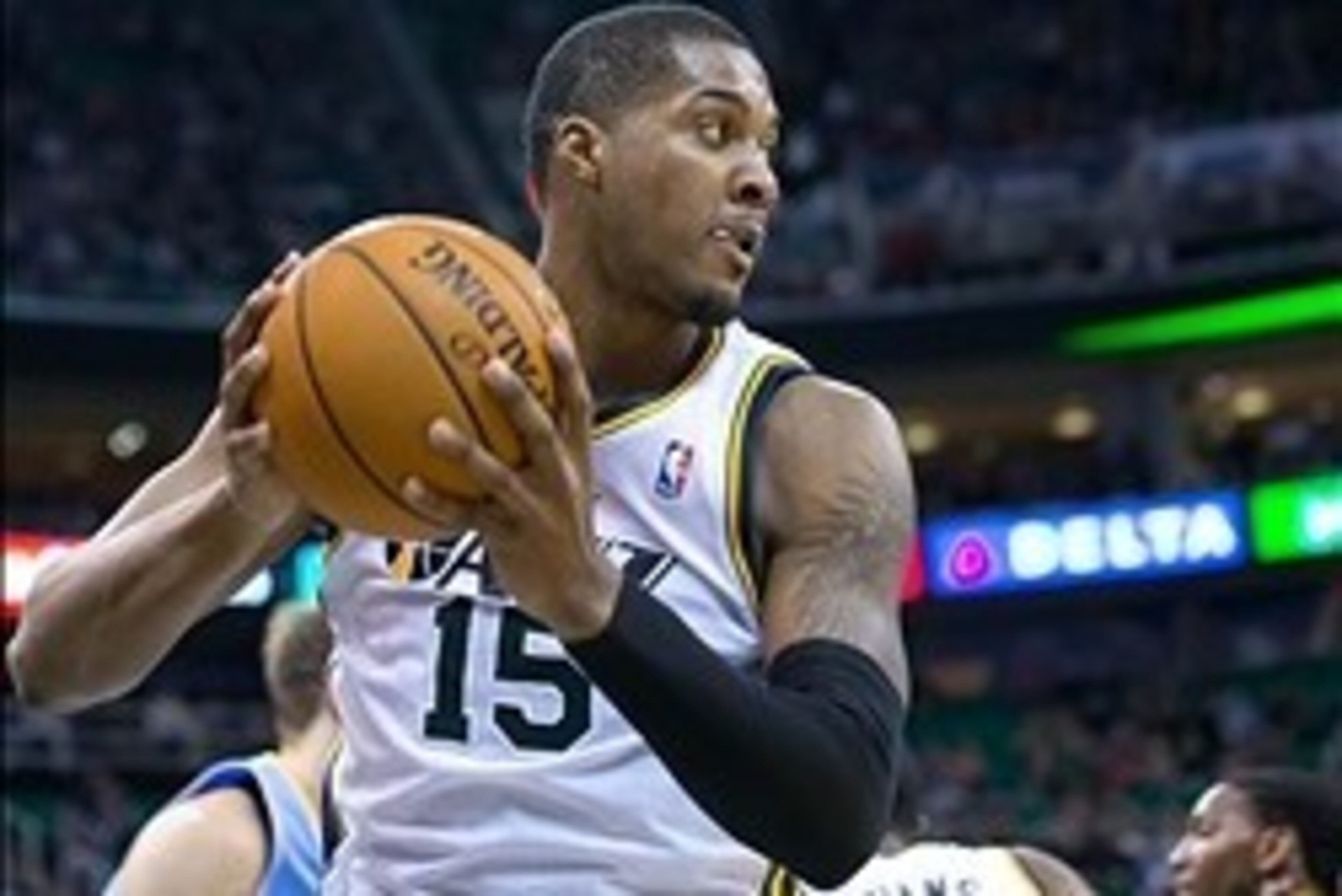 Derrick Favors