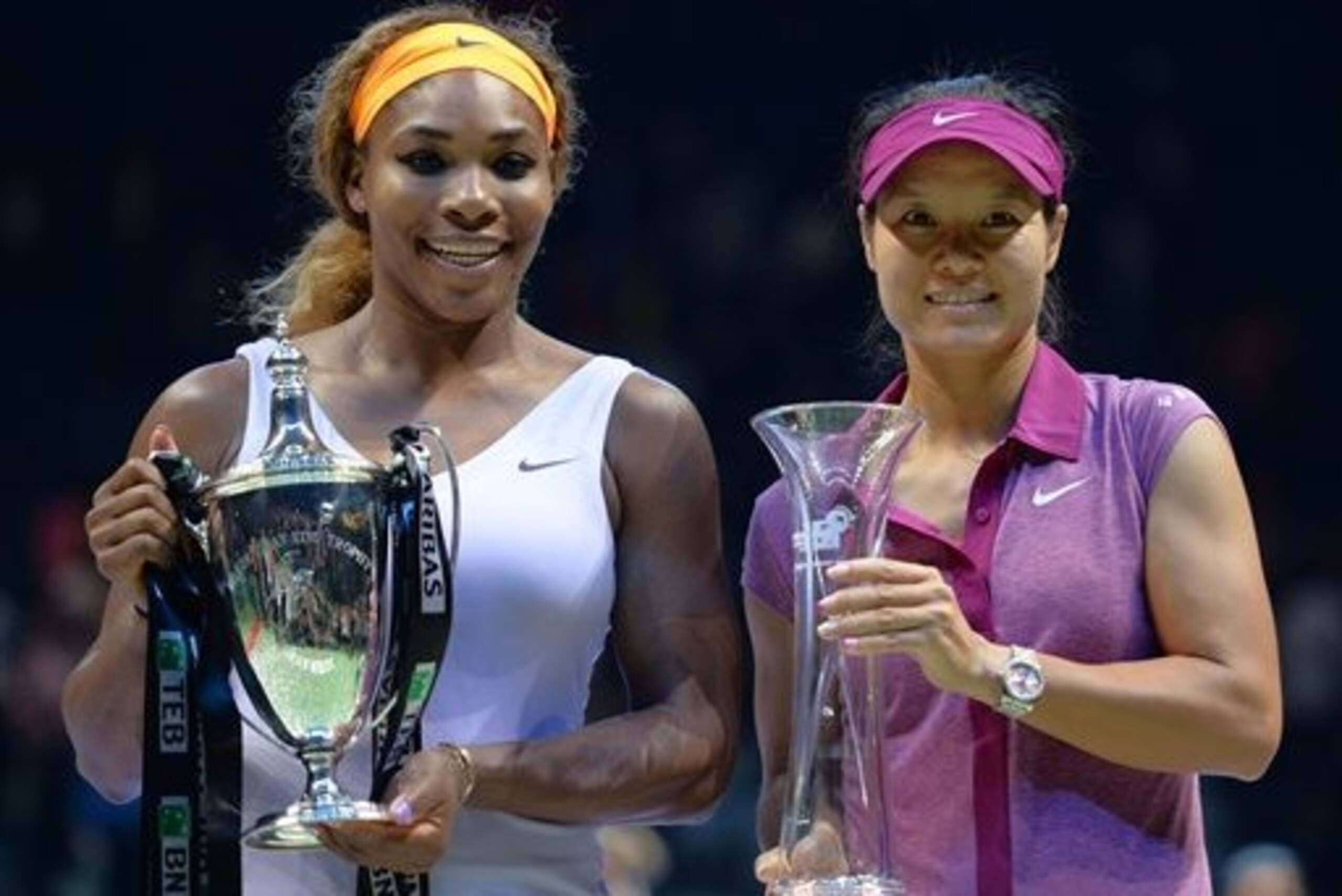 Serena Williams and Li Na at 2013 WTA Championships