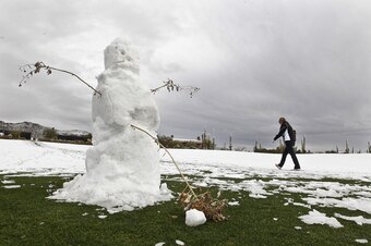Yes, it can snow at Dove Mountain and it did last year.