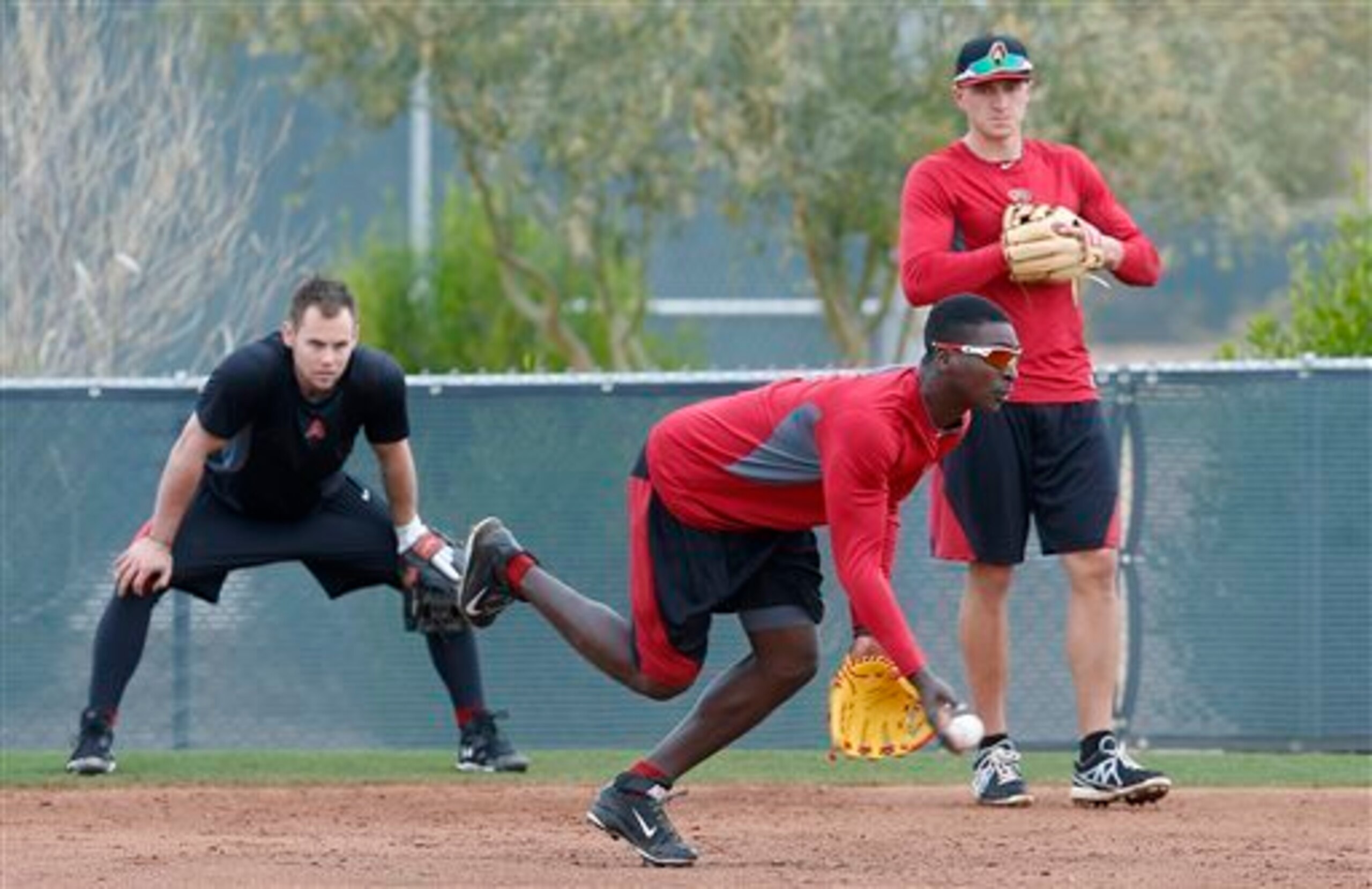 As spring training begins, the Diamondbacks have two young shortstops and only room for one moving forward.