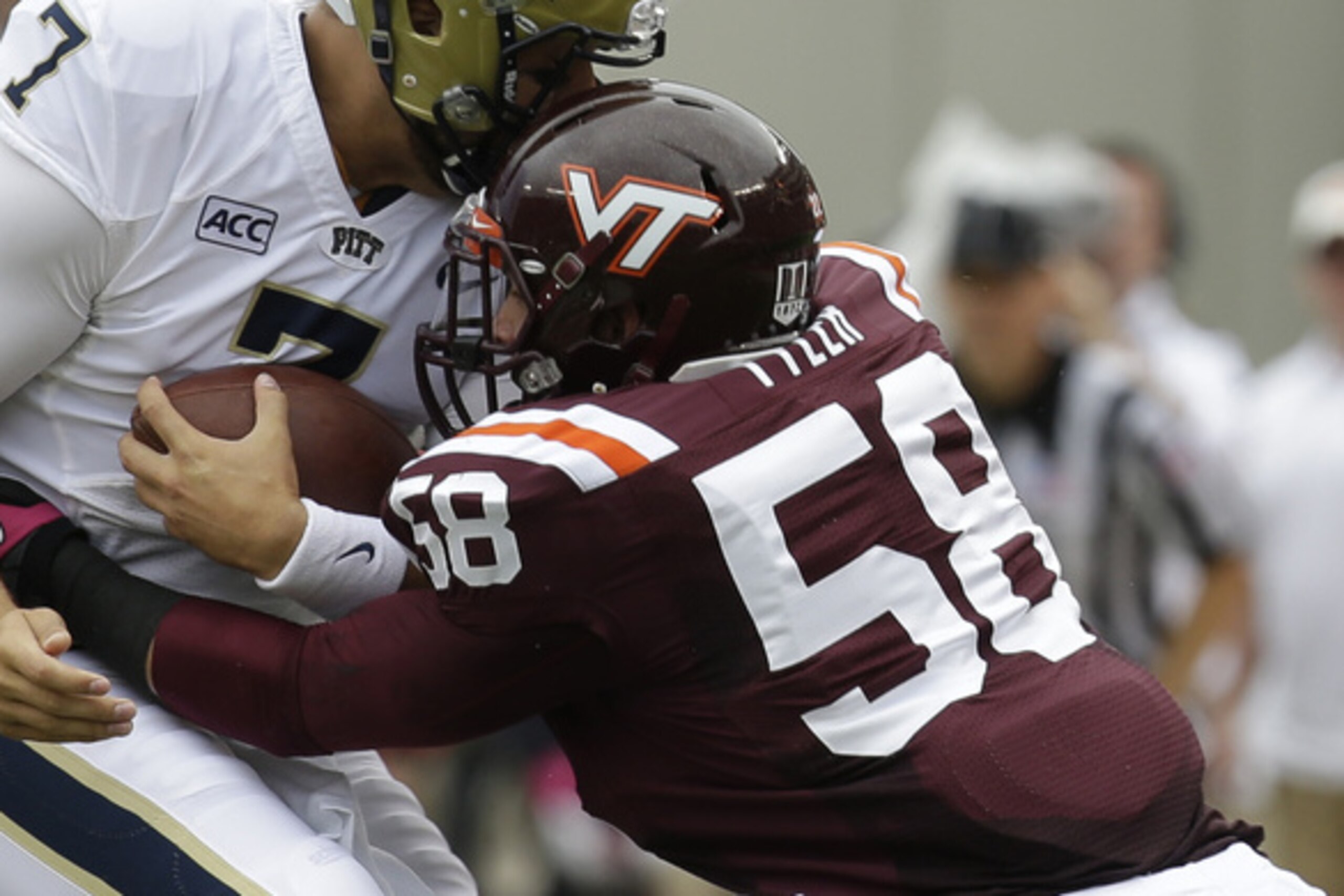 Jack Tyler bringing down Pitt QB Tom Savage
