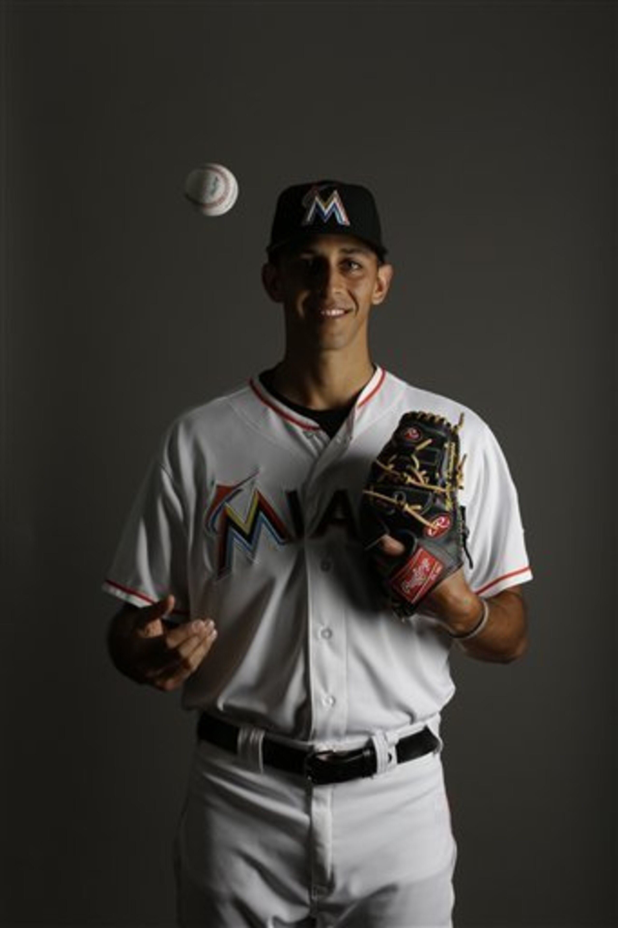 Miami closer Steve Cishek will anchor the Marlins bullpen in 2014.