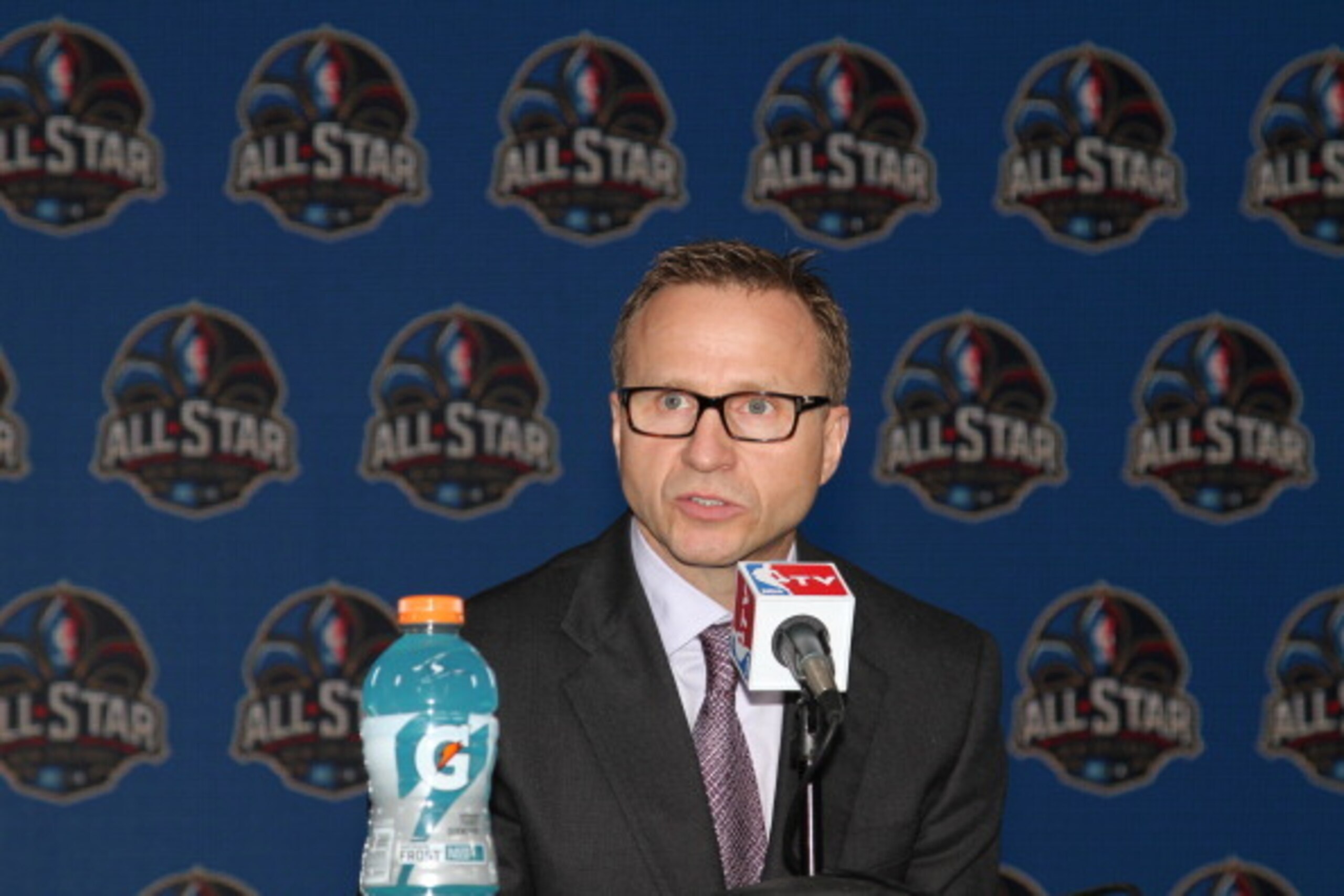 Scott Brooks does press conferences with his heart.