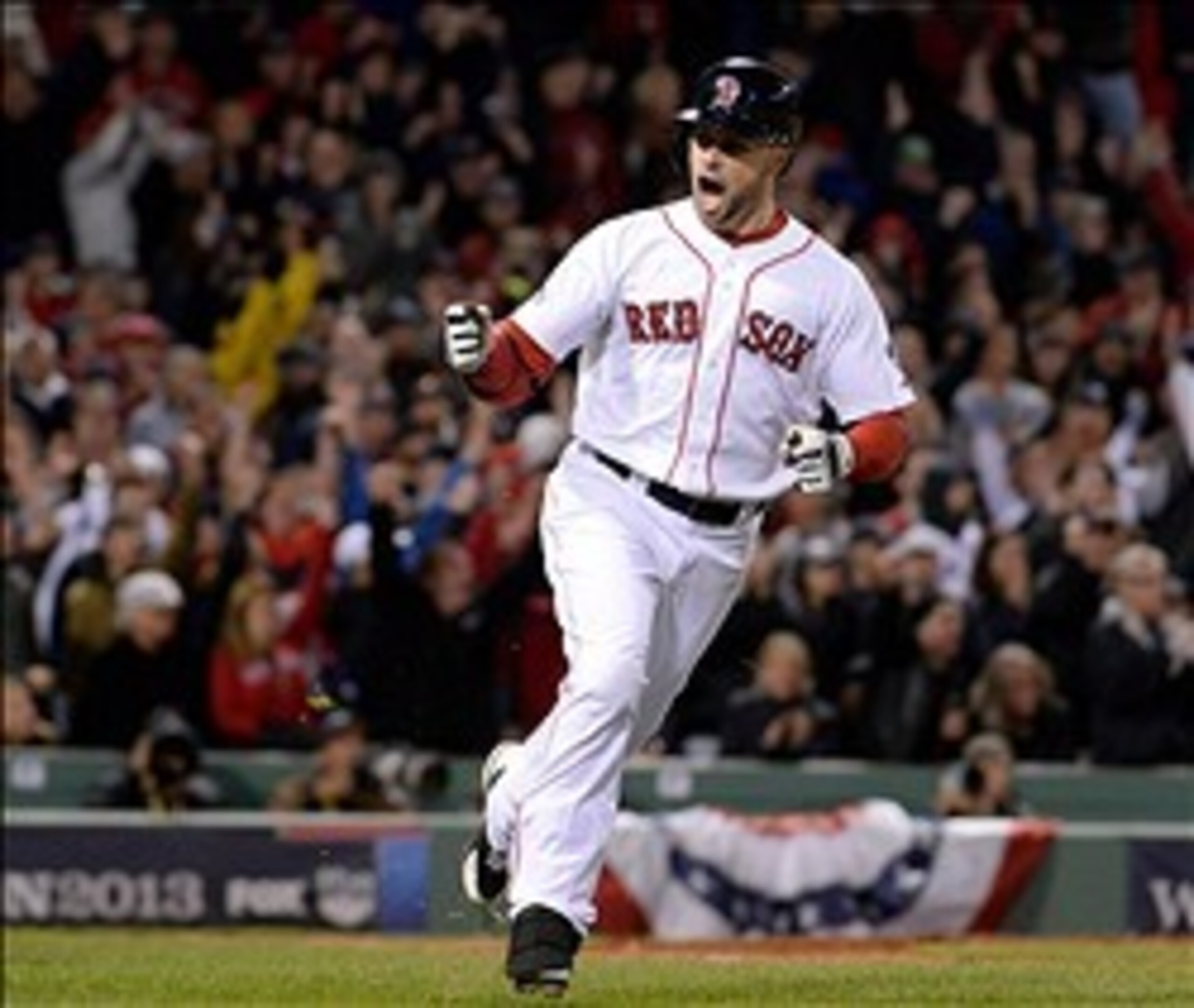 Nava batted .303 in 134 games in 2013.