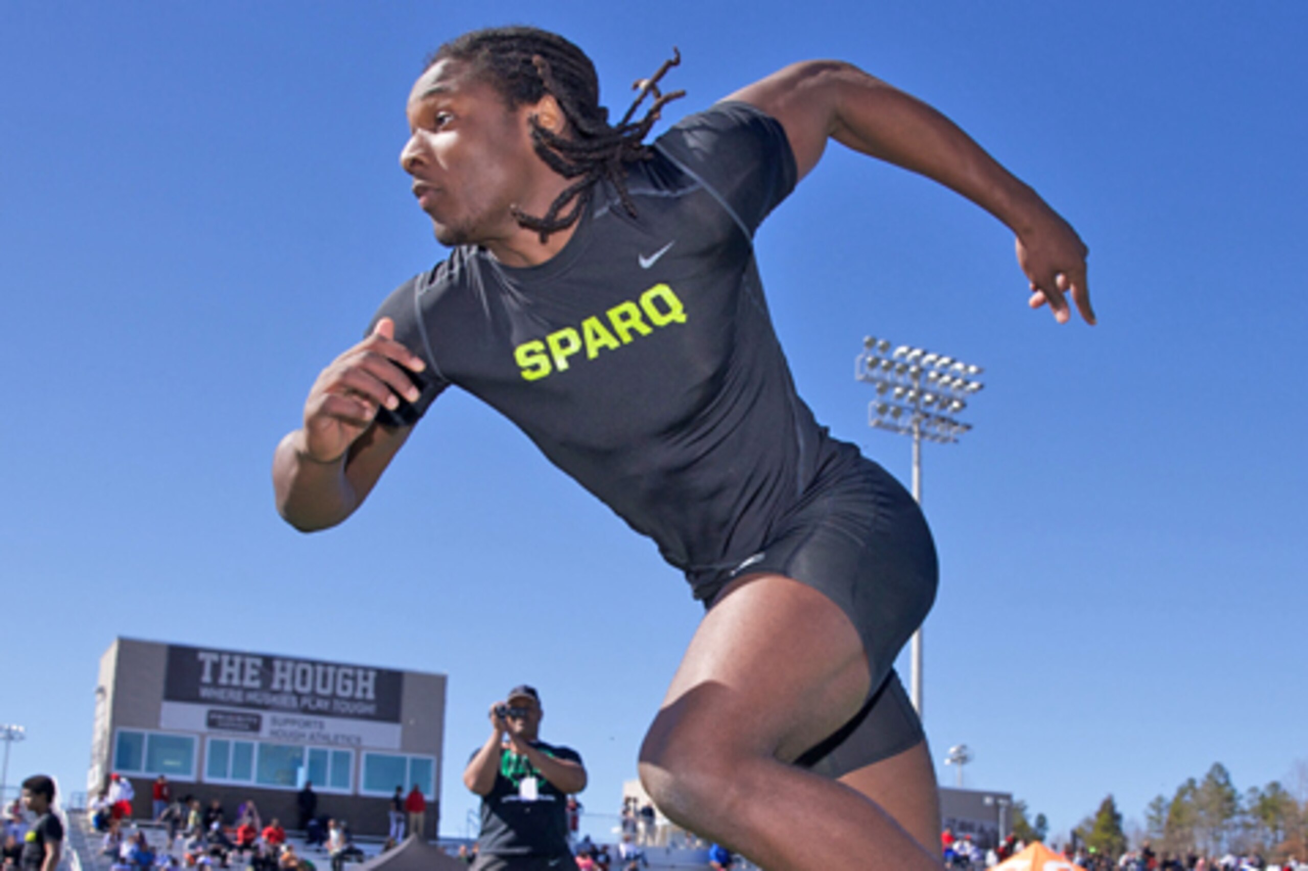 Virginia prospect Josh Sweat