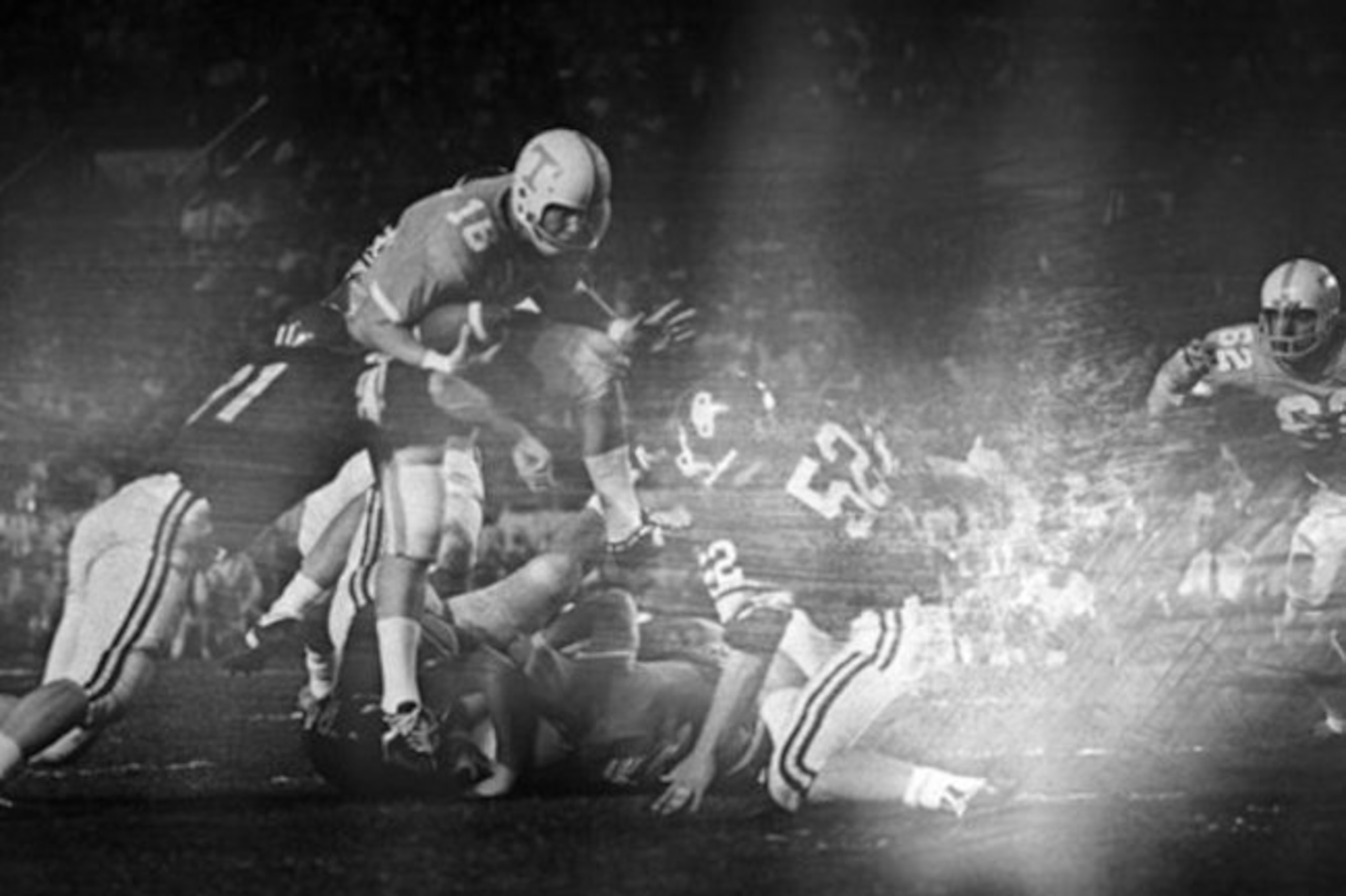 The 2014 Oklahoma and Tennessee game marks the first meeting between two since the 1968 Orange Bowl.
