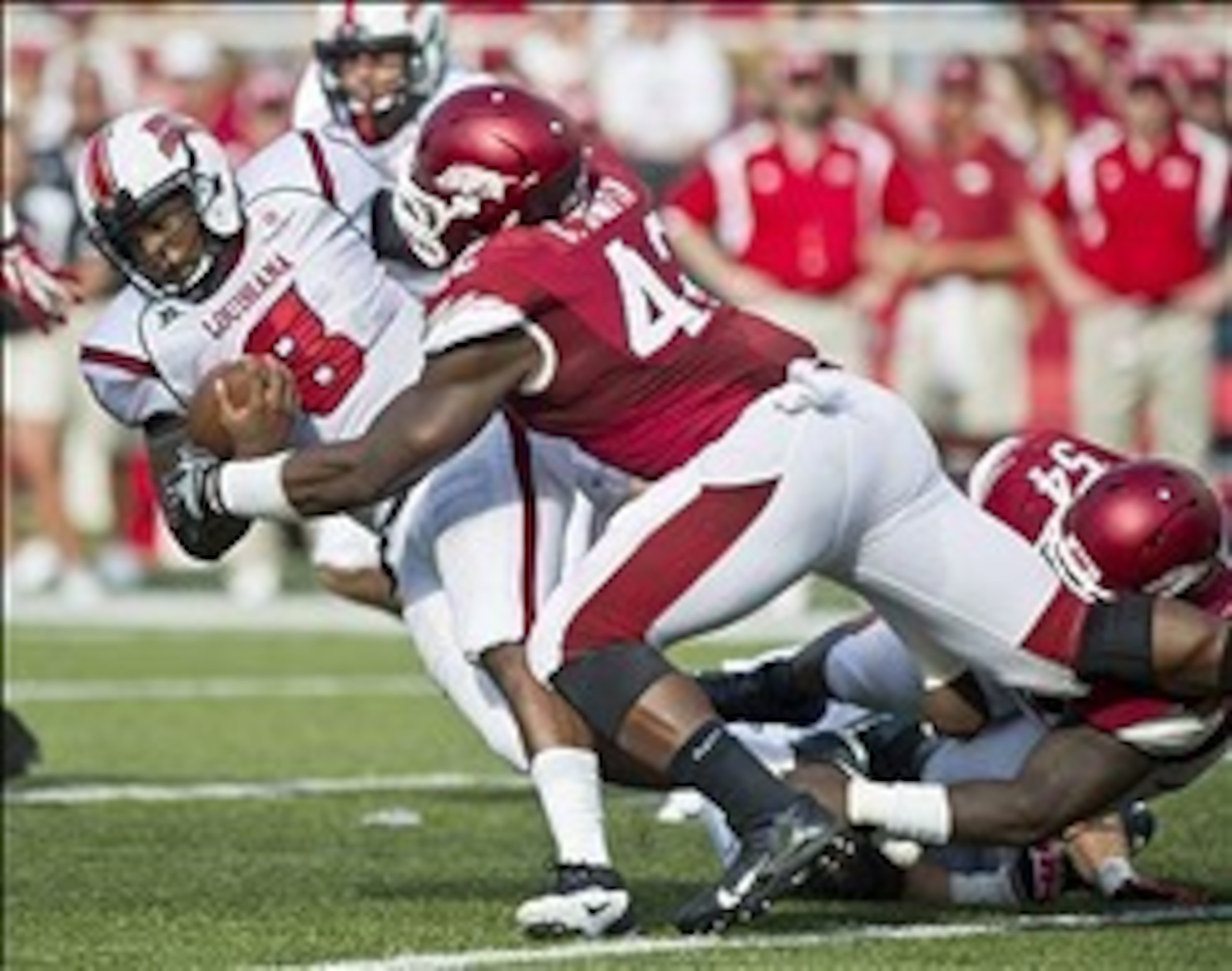 Arkansas' Chris Smith is a mid-round prospect who could end up getting pushed into the late second or early third round.