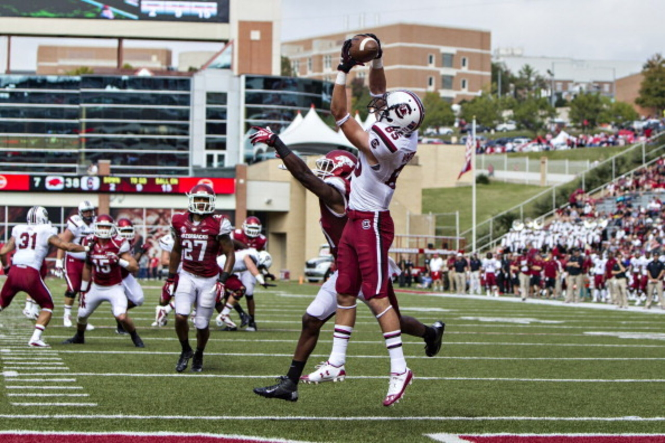 Kane Whitehurst (No. 85) hopes to challenge Shamier Jeffery for one of the backup spots at wide receiver.
