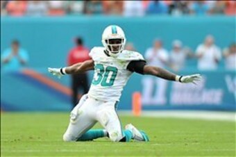 Chris Clemons is a solid alternative to some of the marquee safeties on the market.