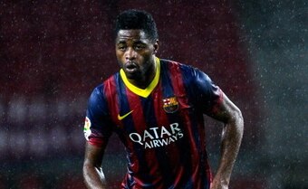 Alex Song is considering a move to the Premier League.