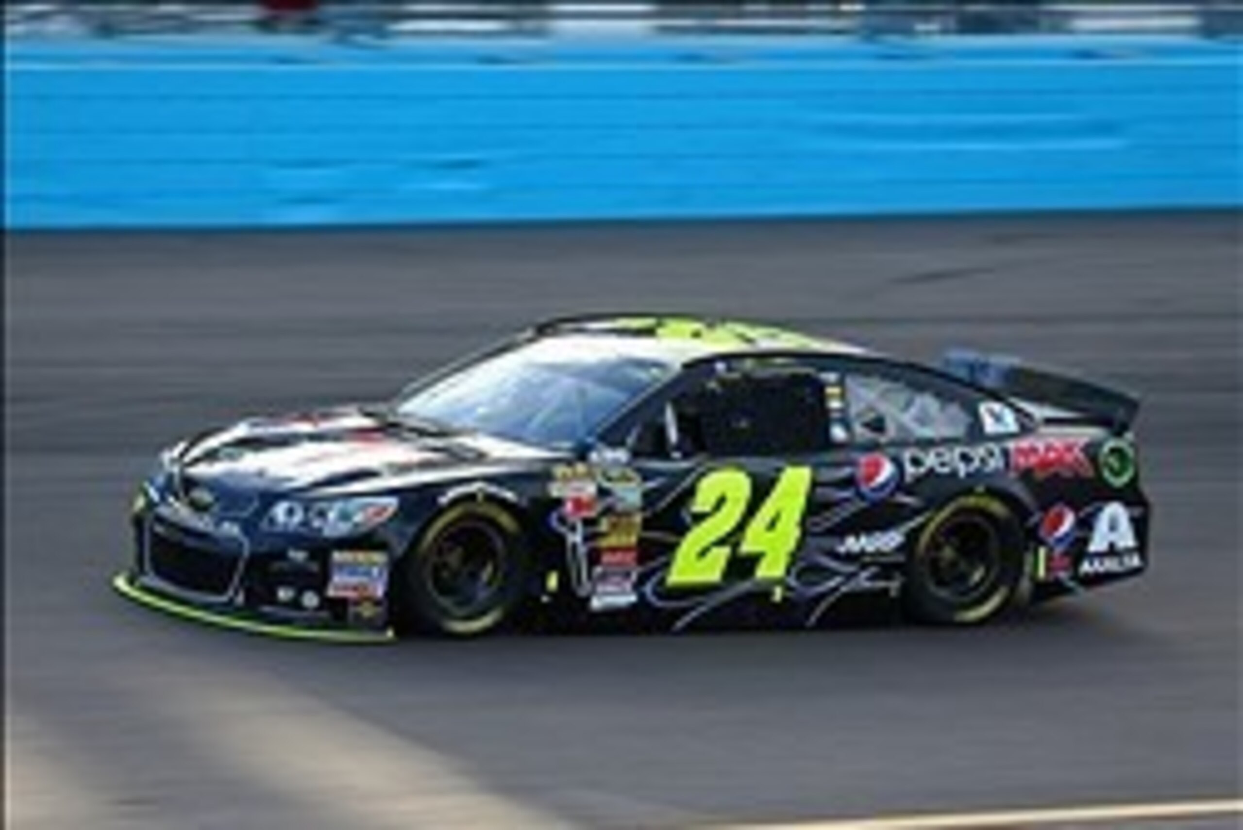 Jeff Gordon and his No. 24 Chevrolet team need to find more speed to secure a spot in the Chase.