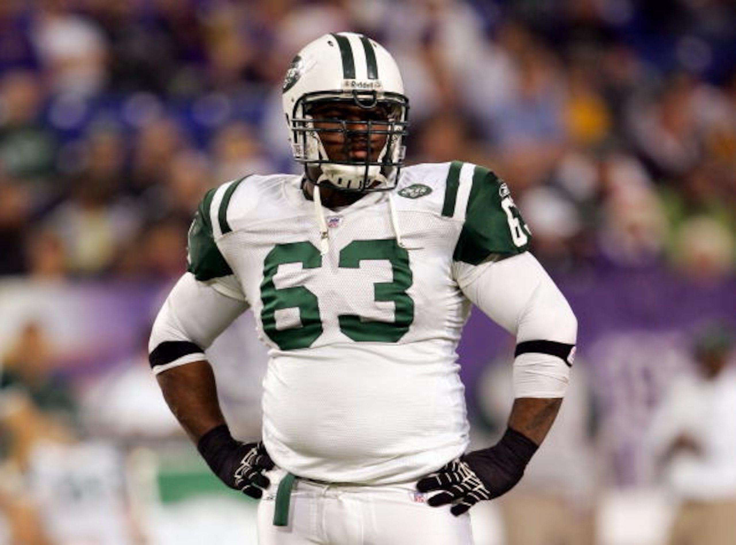 Dewayne Robertson during a 2006 game against Kevin Williams and the Vikings.