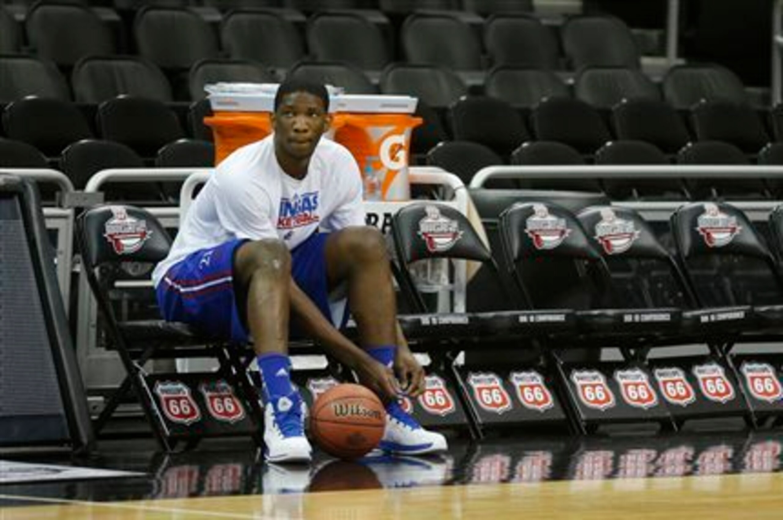 Kansas center Joel Embiid