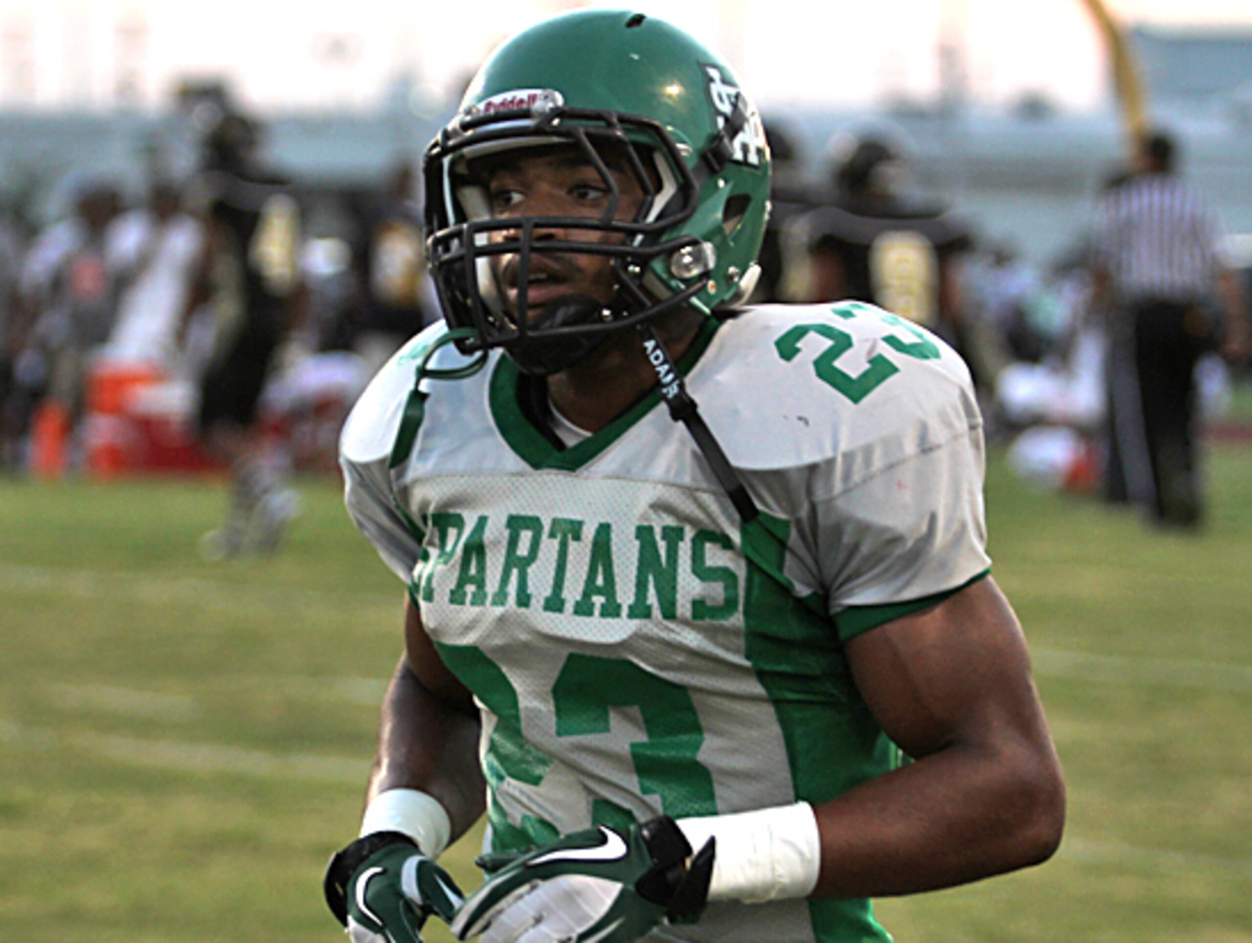 Wide receiver Donald Gray