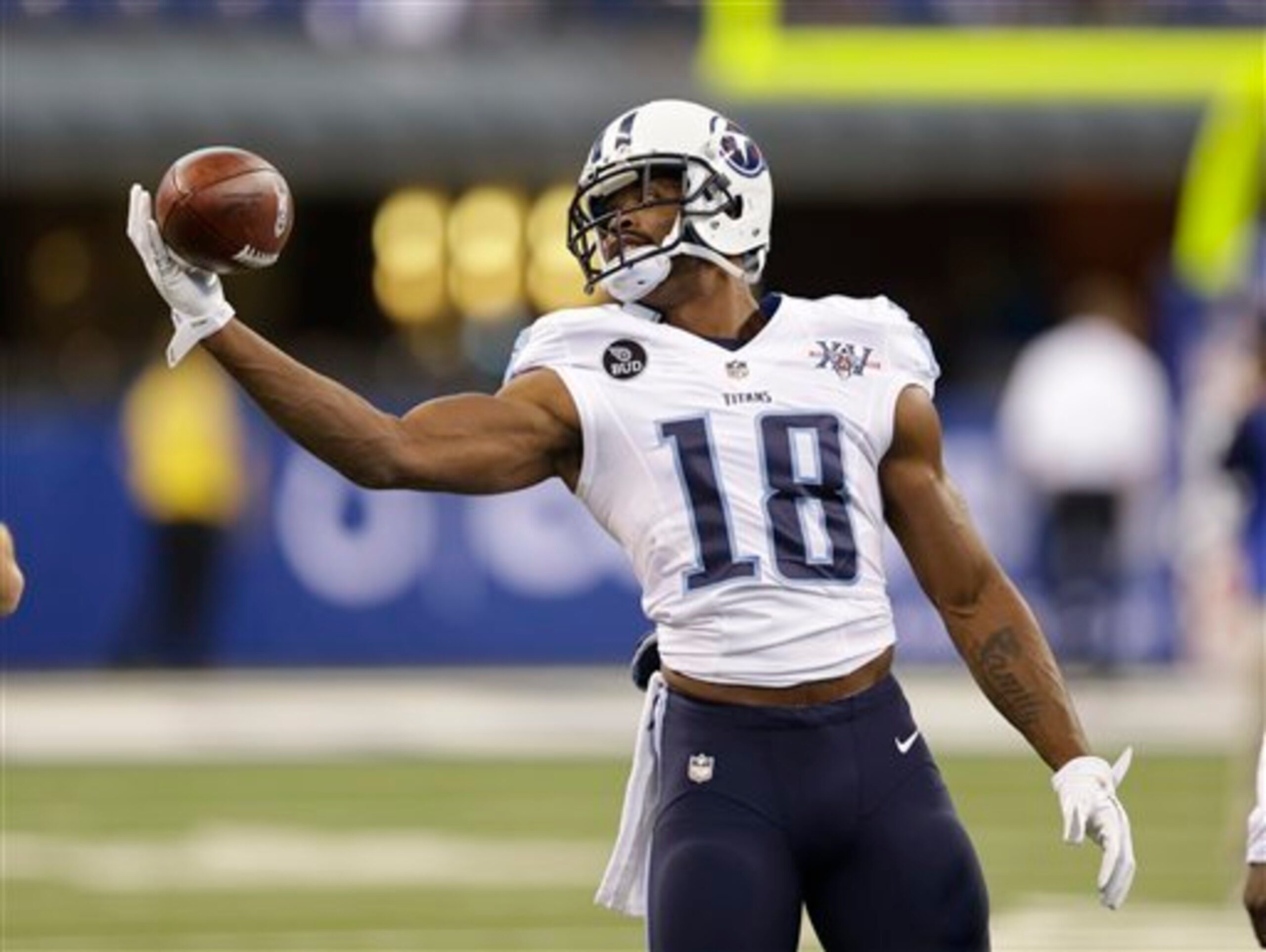 Kenny Britt could fill a need for the 49ers in the red zone.