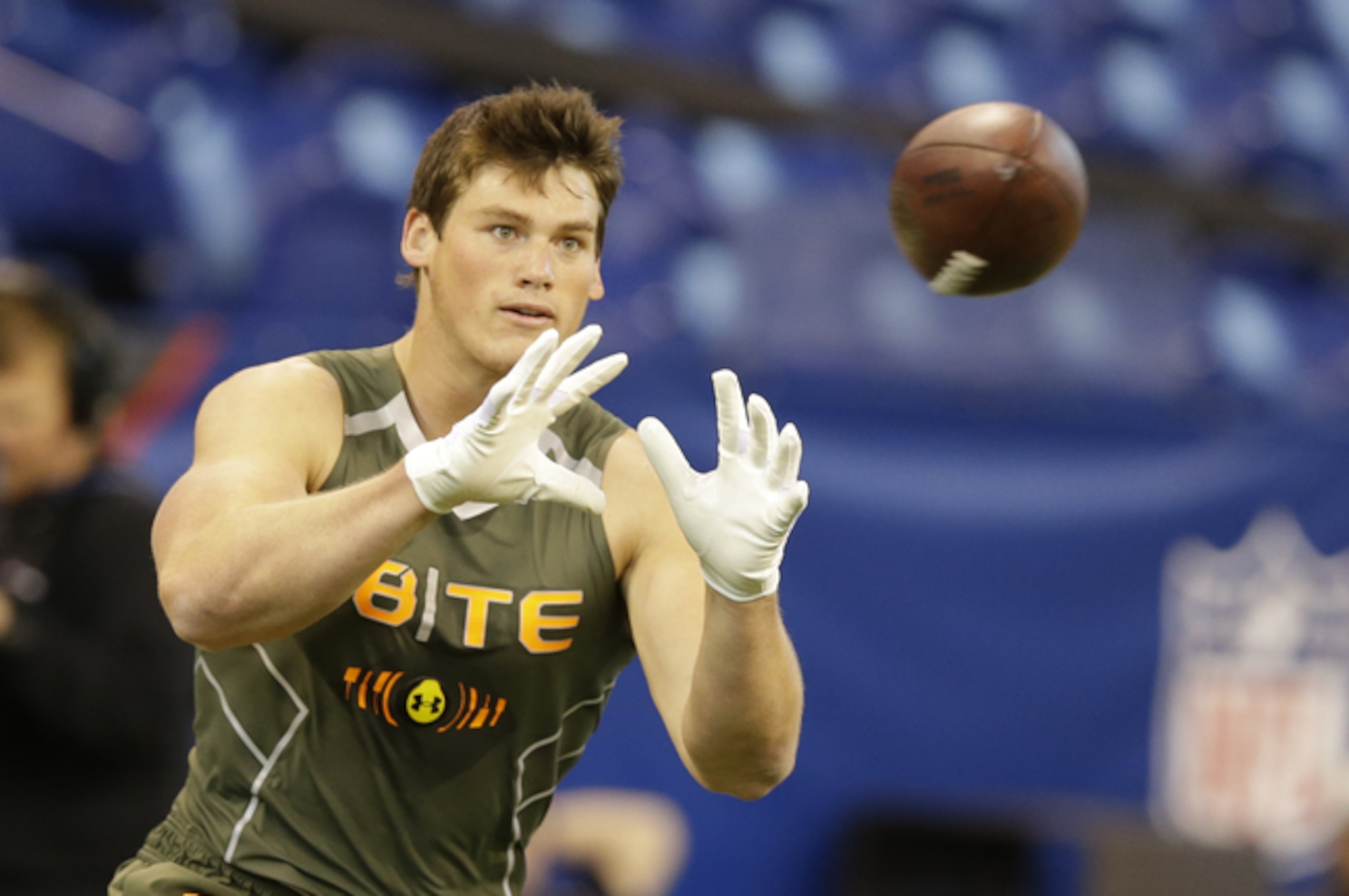 Troy Niklas