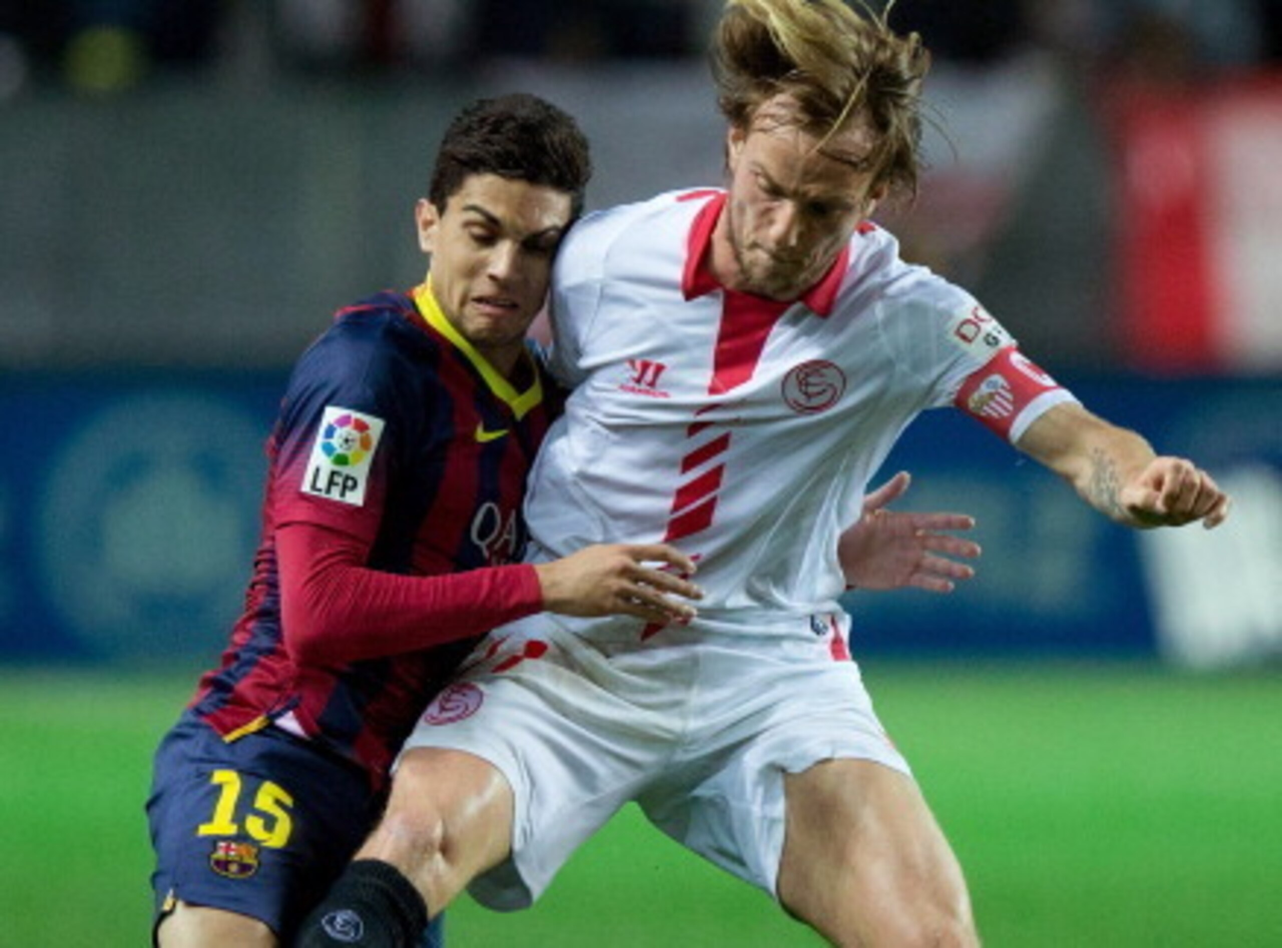 Marc Bartra has signed a contract extension tying him to the club until 2017.