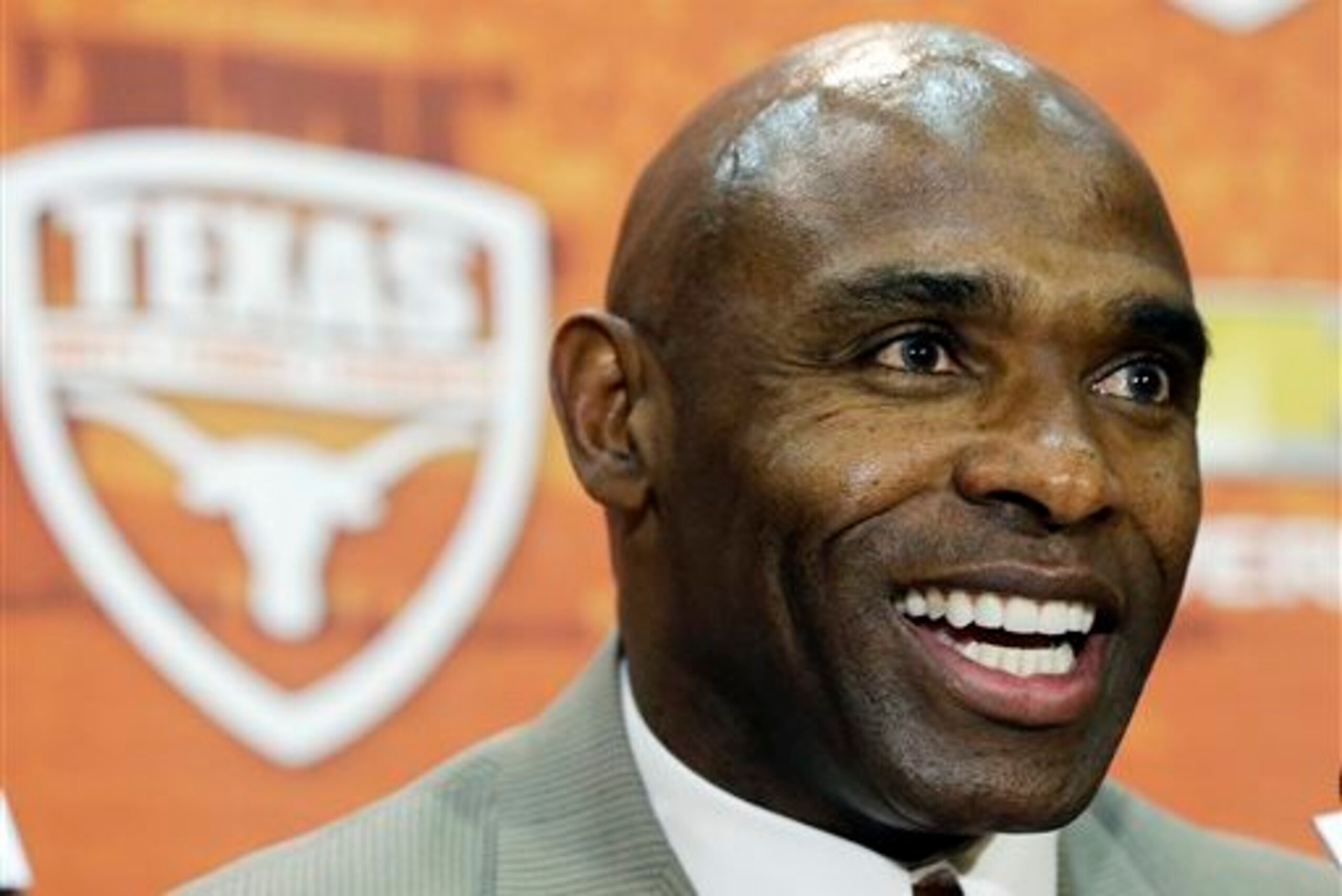 Texas head coach Charlie Strong Texas head coach Charlie Strong