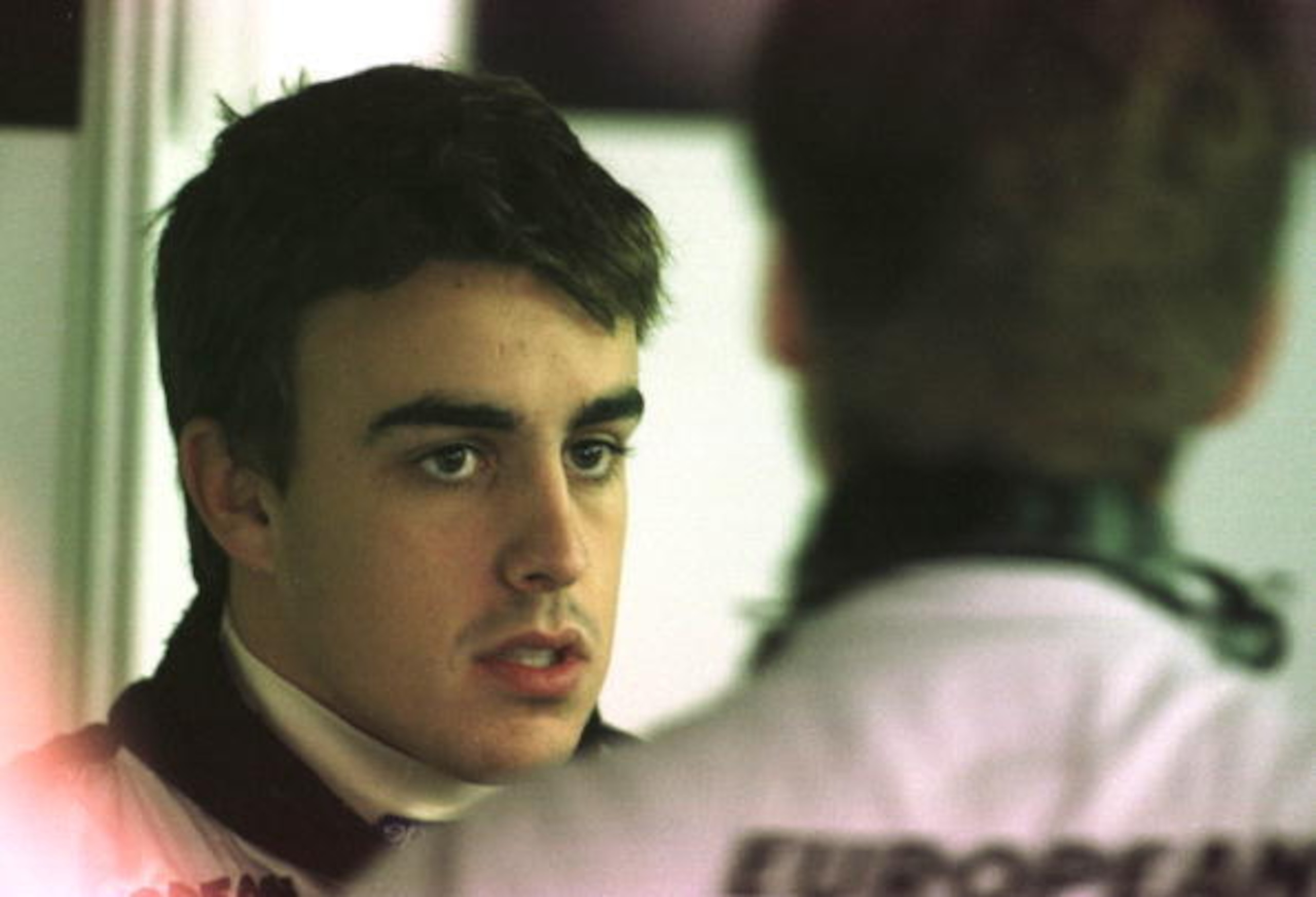 Alonso impressed in an inferior Minardi