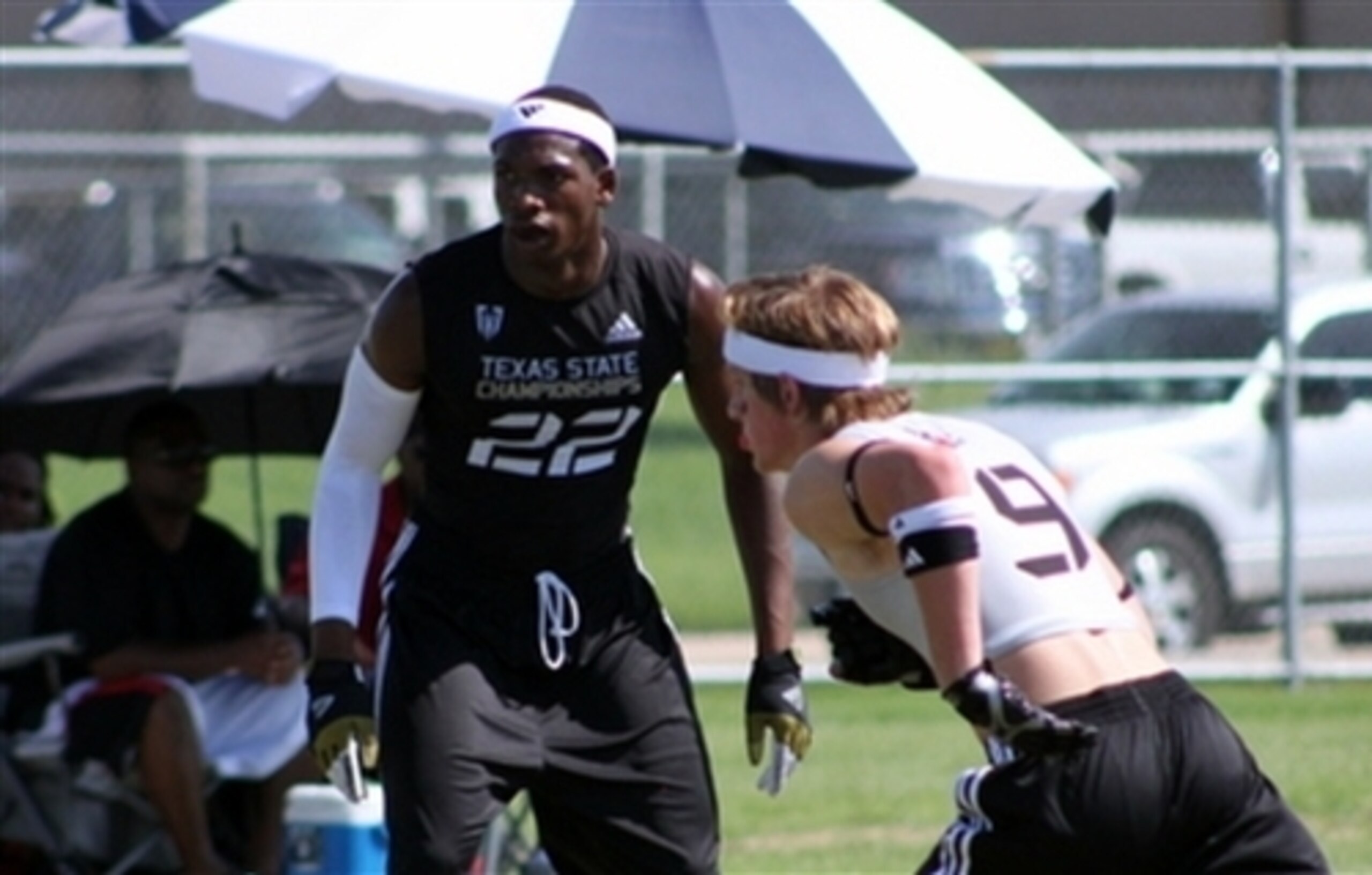 Texas LB Deoundrei Davis Texas LB Deoundrei Davis