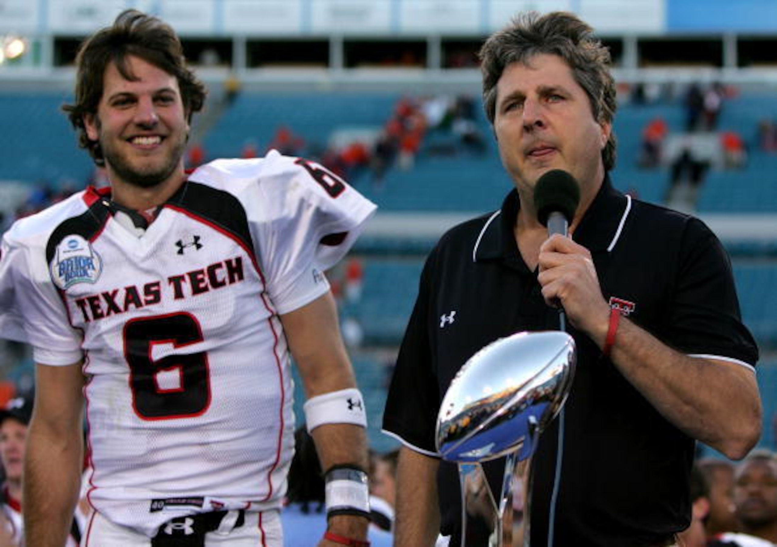 Mike Leach would laugh at his former school's punt-filled performance in 1939.