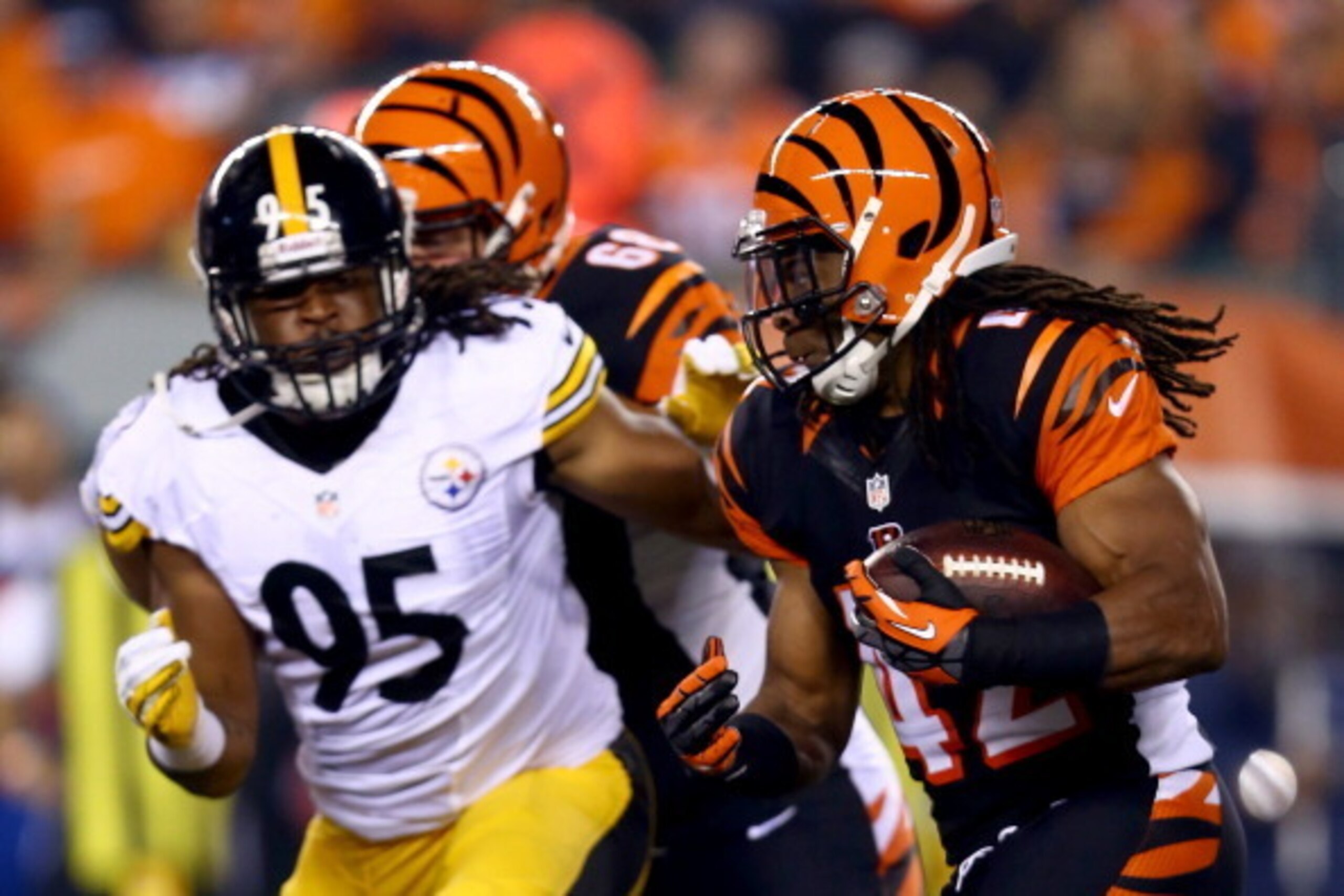 Linebacker Jarvis Jones was the Steelers' first-round draft pick last year. Will they go defense in the first round this year, too?
