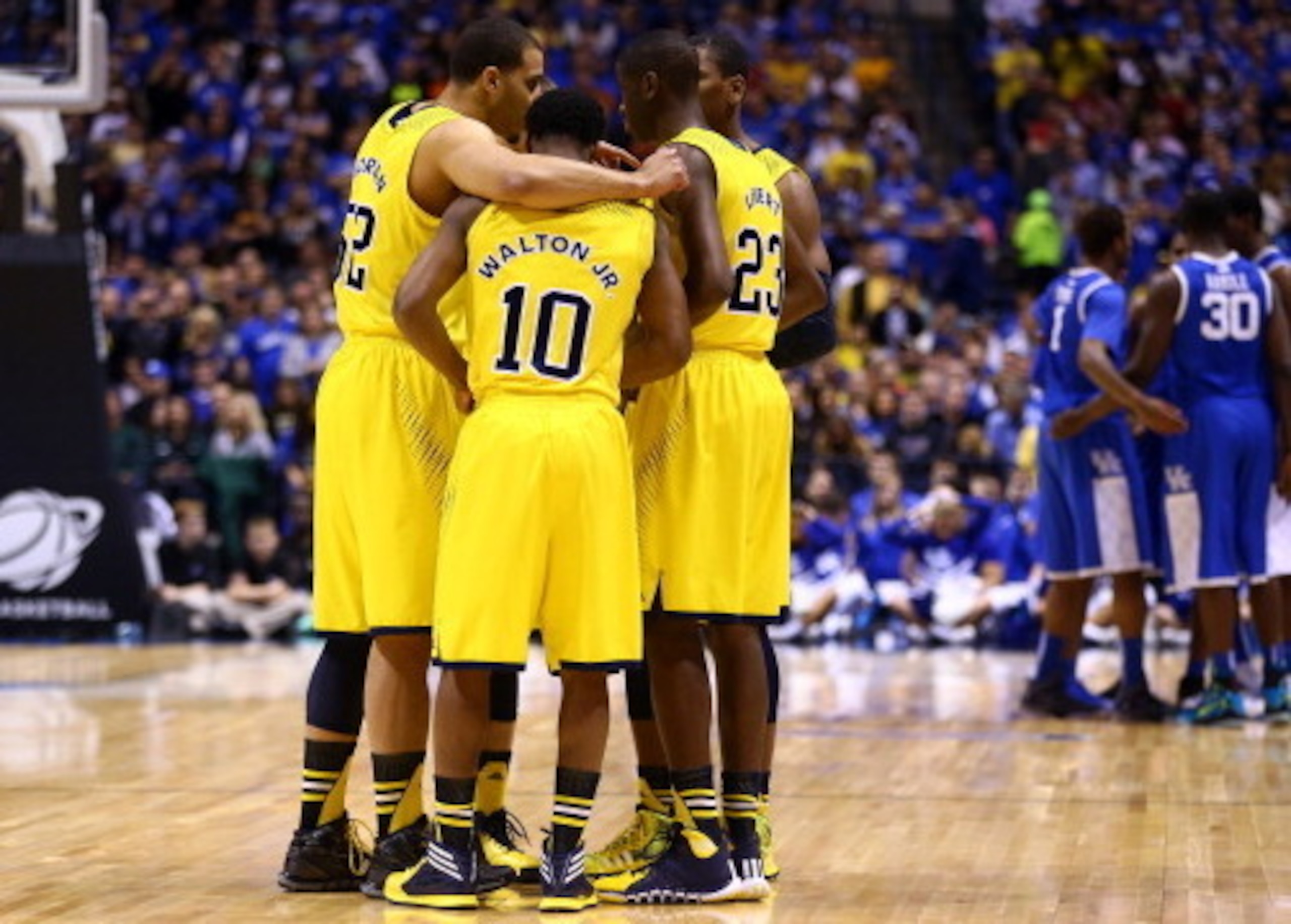 Who will earn a starting role for the 2014-15 season?