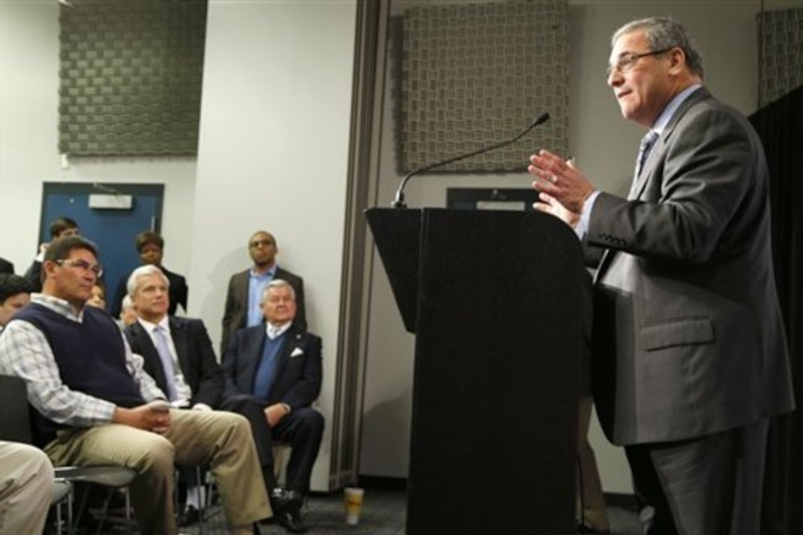 Panthers GM Dave Gettleman