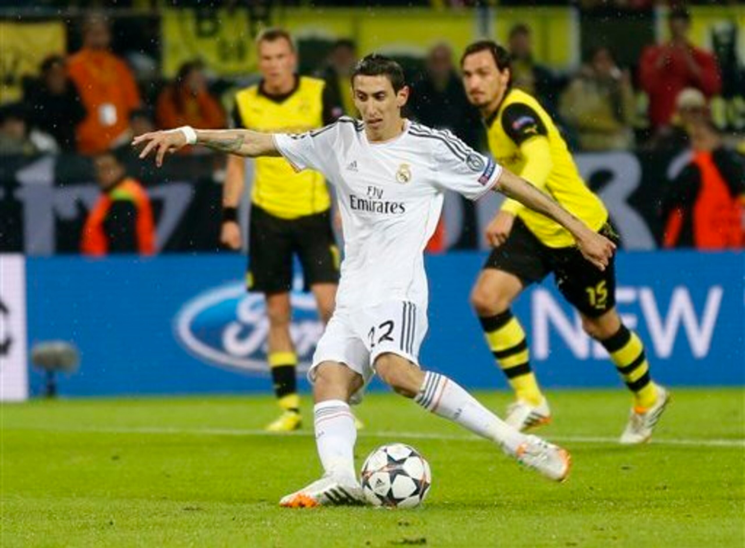 Di Maria messed up from the spot.