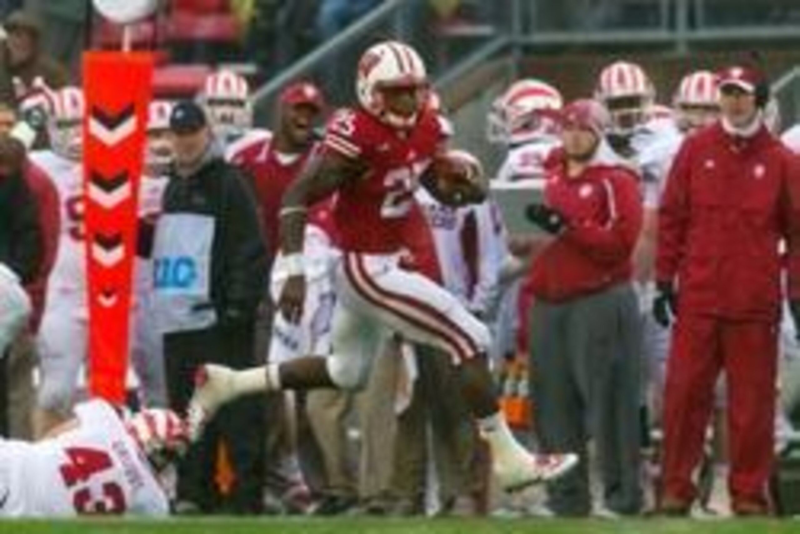 Wisconsin running back Melvin Gordon is among the top junior players in college football entering the 2014 season.