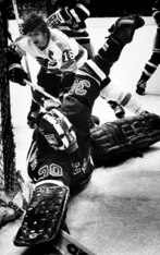 John Davidson helped the Rangers oust the Flyers in 1979.