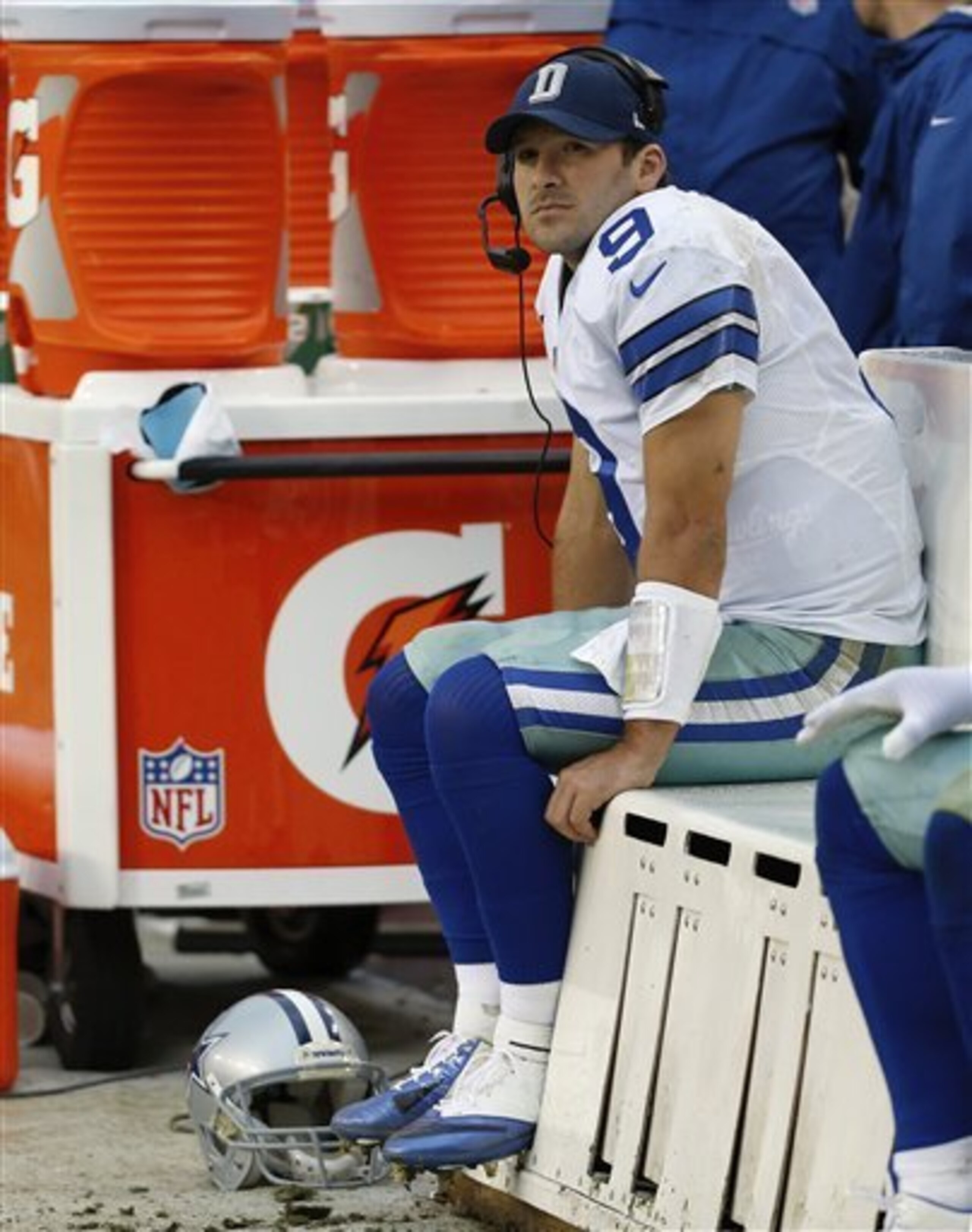 Tony Romo (above) has put up sensational numbers his whole career, including in the fourth quarter. So why do so many people not believe he can win in crunch time?