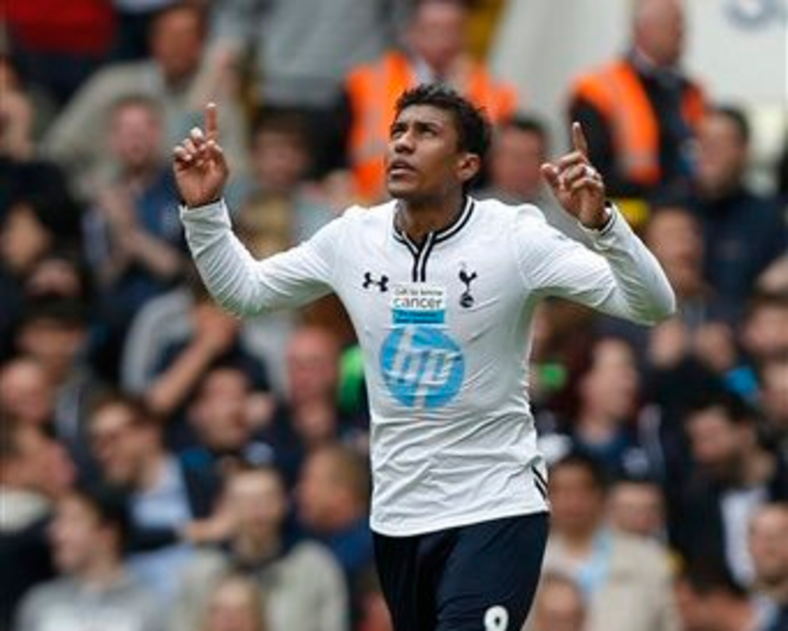 Paulinho gives thanks on this Easter weekend after putting Spurs one-nil up. Paulinho gives thanks on this Easter weekend after putting Spurs one-nil up.