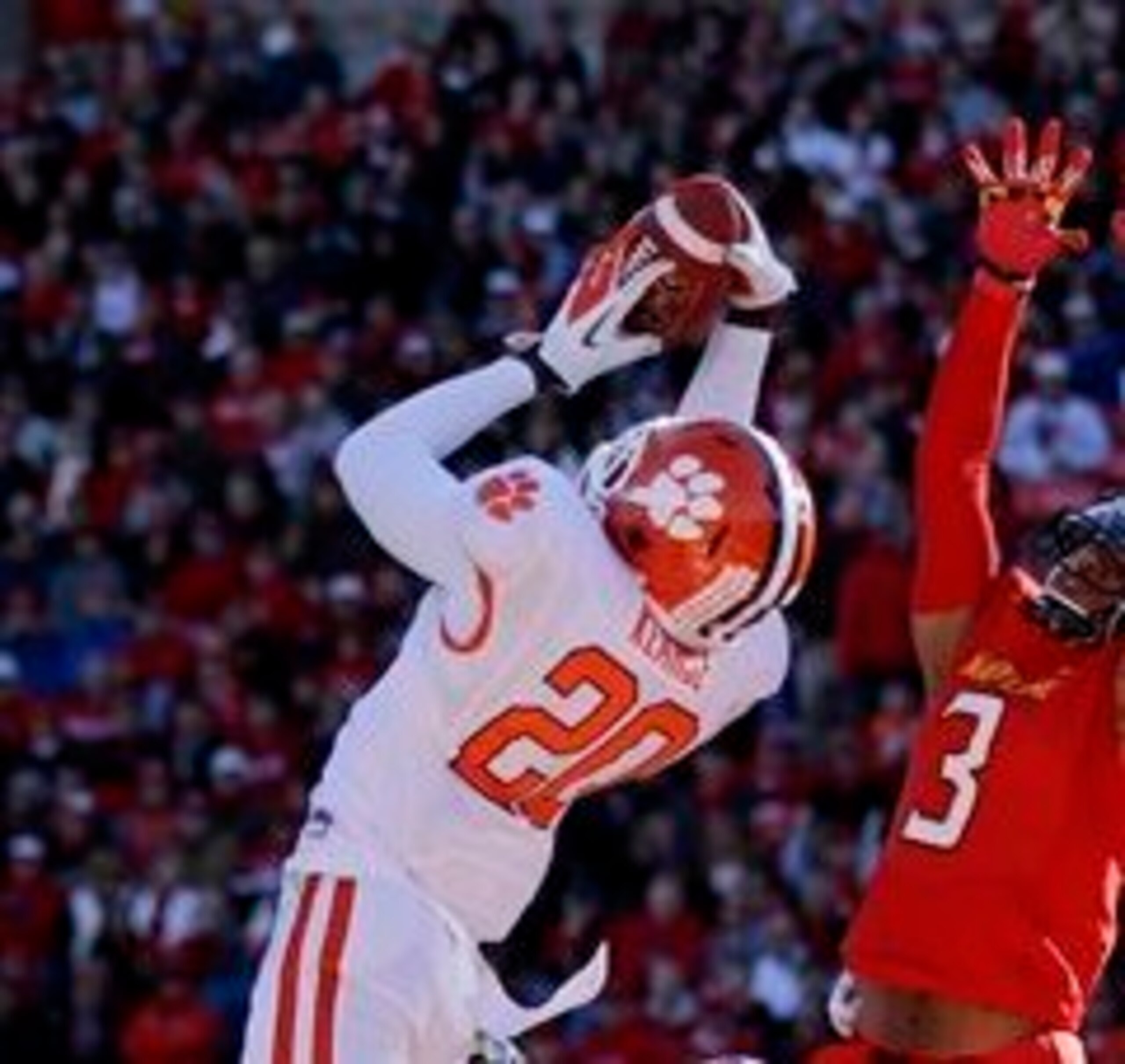 Sophomore safety Jayron Kearse
