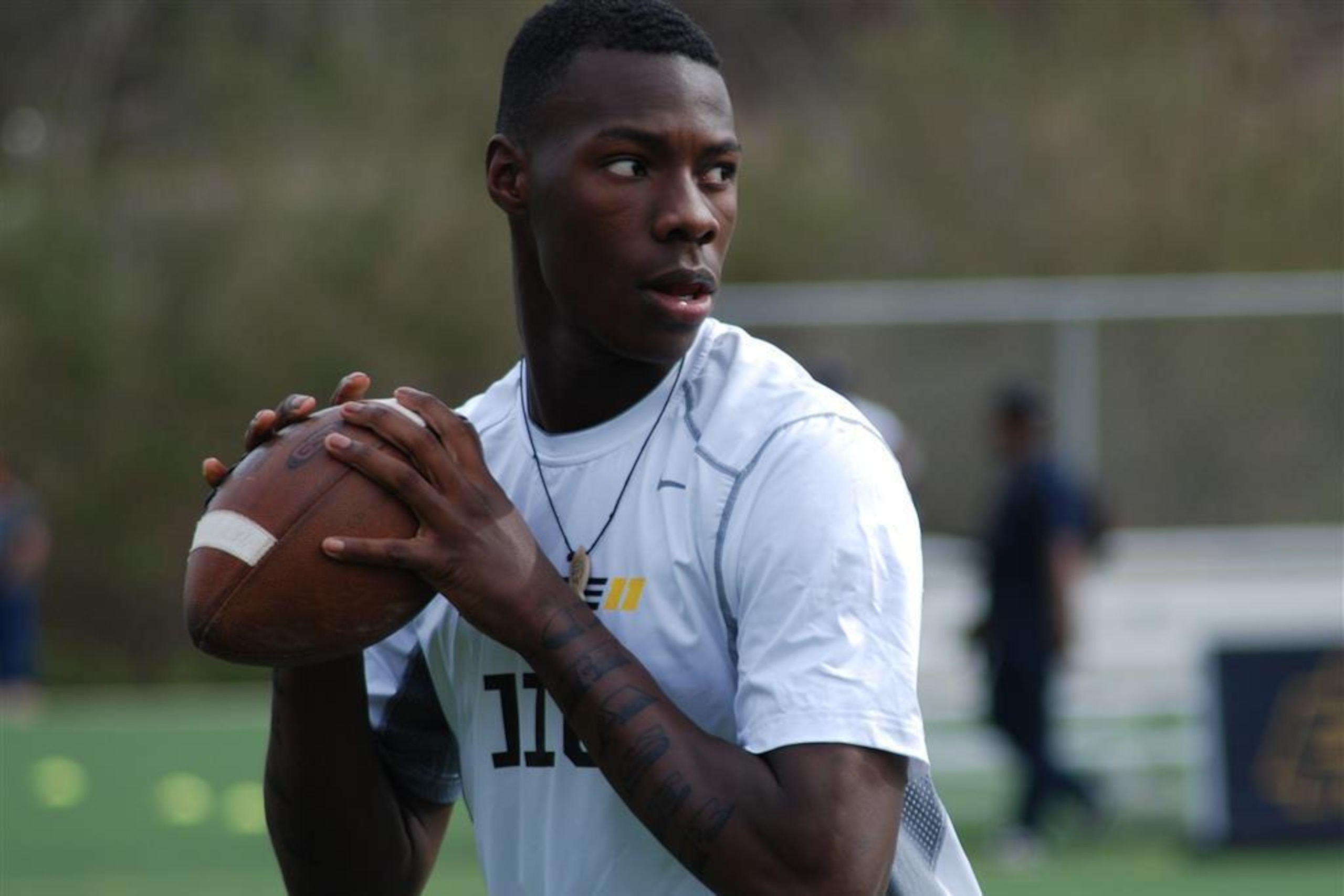 Georgia quarterback Jawon Pass
