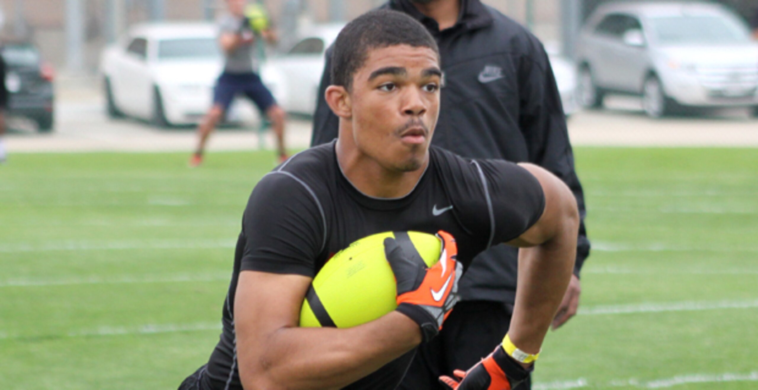 RB Chris Warren