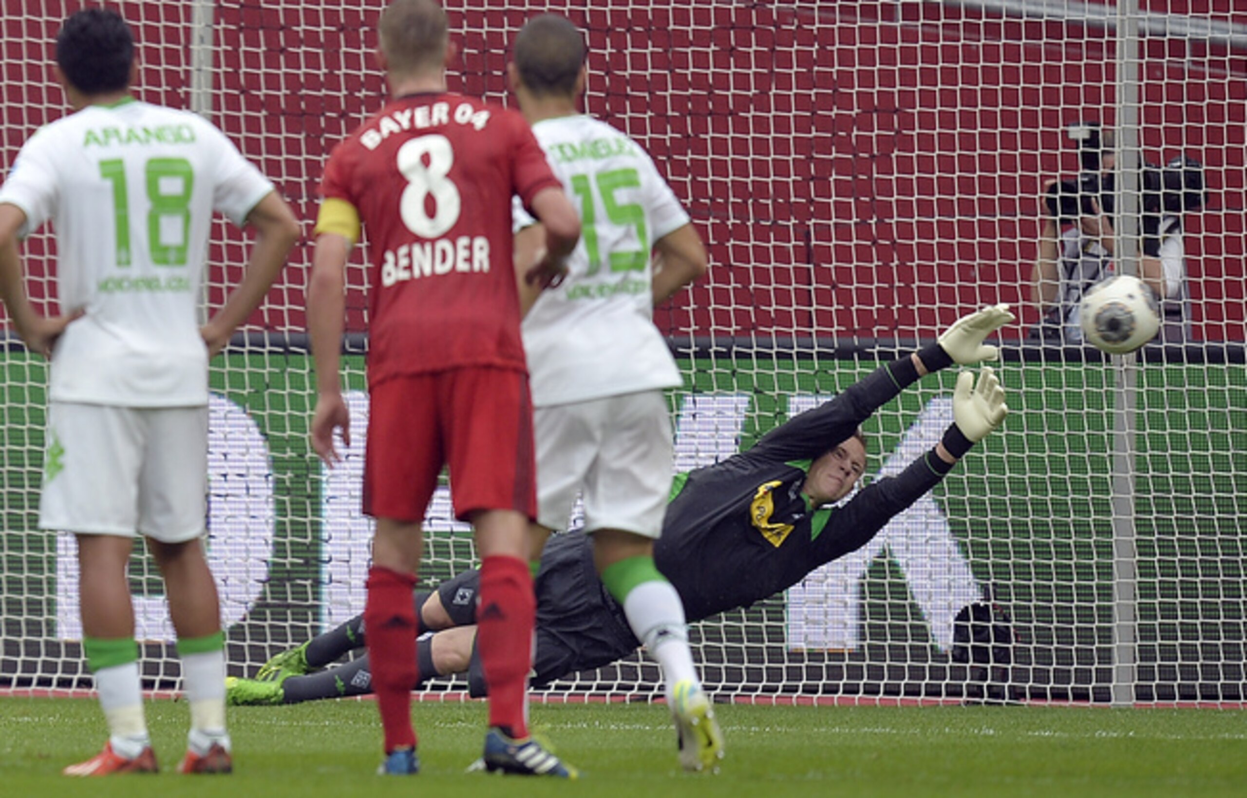 Marc-Andre ter Stegen's capture is still not 100 percent confirmed.