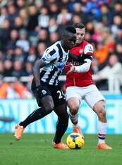 Cheick Tiote (left)