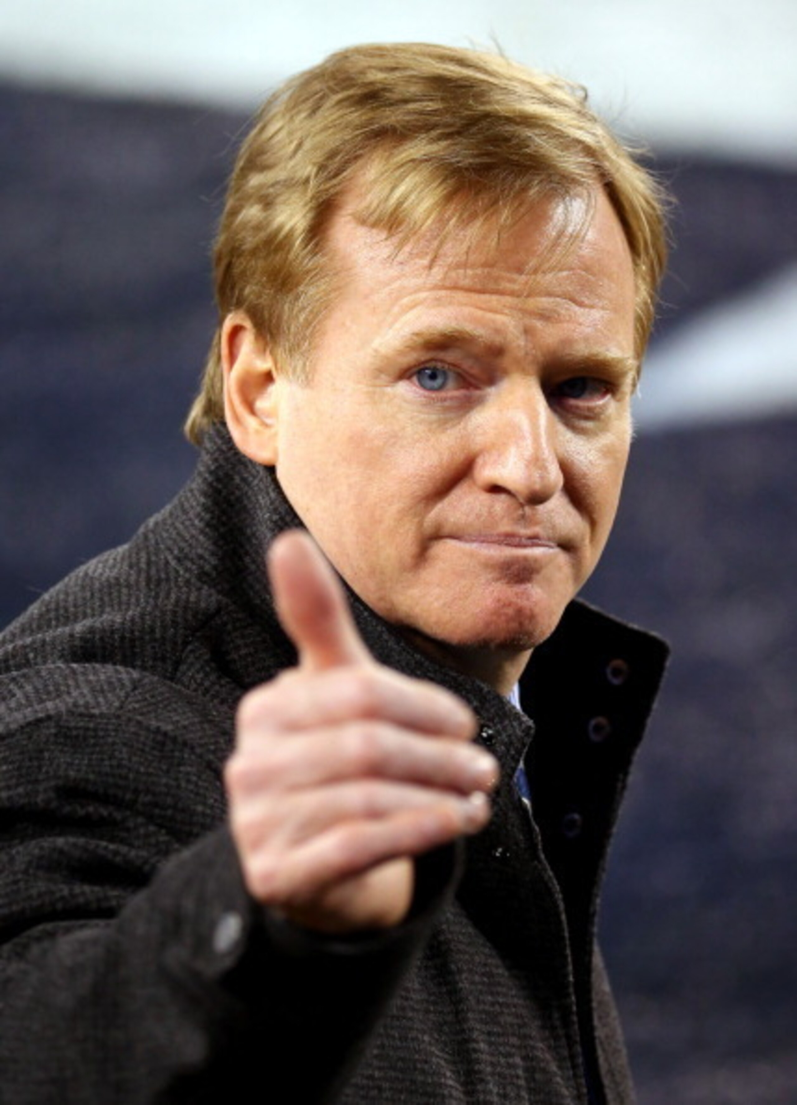 EAST RUTHERFORD, NJ - FEBRUARY 02:  Roger Goodell Commissioner of the NFL waves prior to the start of Super Bowl XLVIII between the Seattle Seahawks and the Denver Broncos at MetLife Stadium on February 2, 2014 in East Rutherford, New Jersey.  (Photo by R
