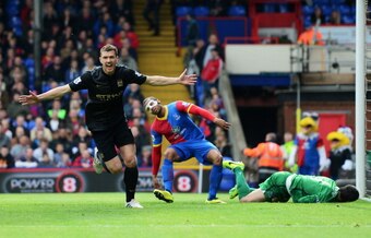There goes that man again. There goes that man again.