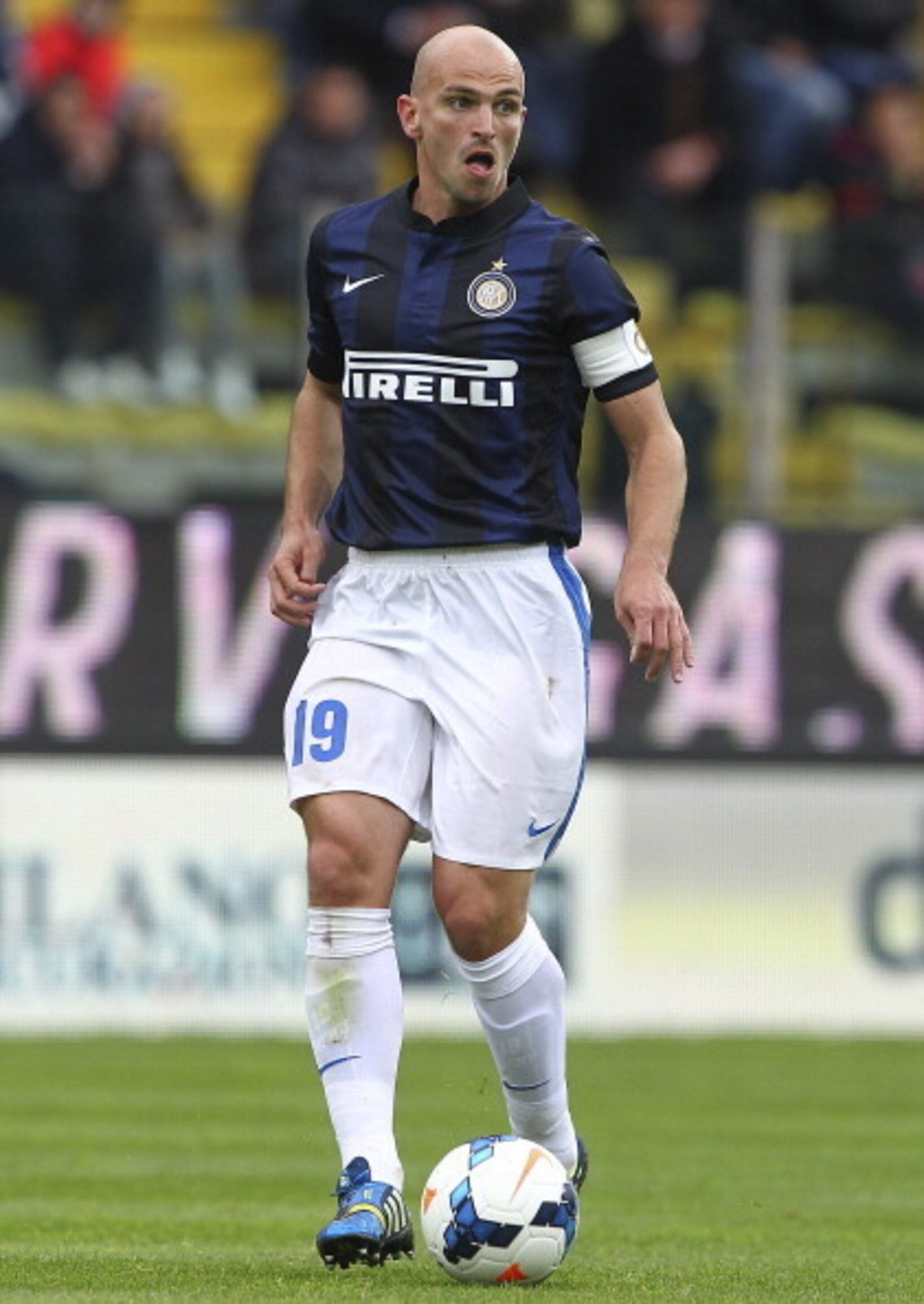 Legend though he is, Cambiasso needs to make room for younger players that suit Mazzarri's needs. Legend though he is, Cambiasso needs to make room for younger players that suit Mazzarri's needs.